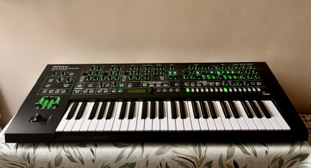 Vend Synthétiseur Roland SYSTEM-8 