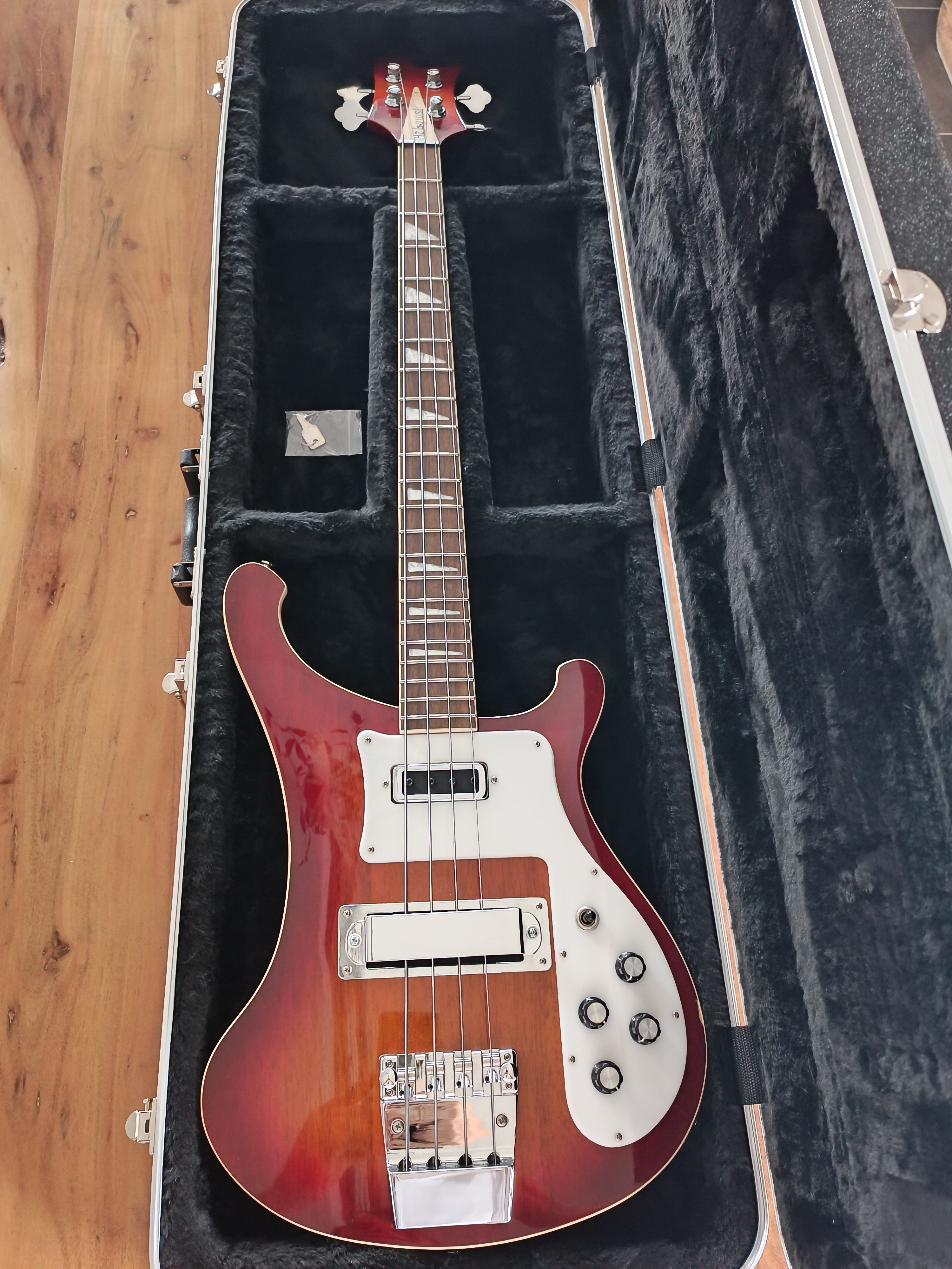 Vends basse az by wsl R4300 fireglo