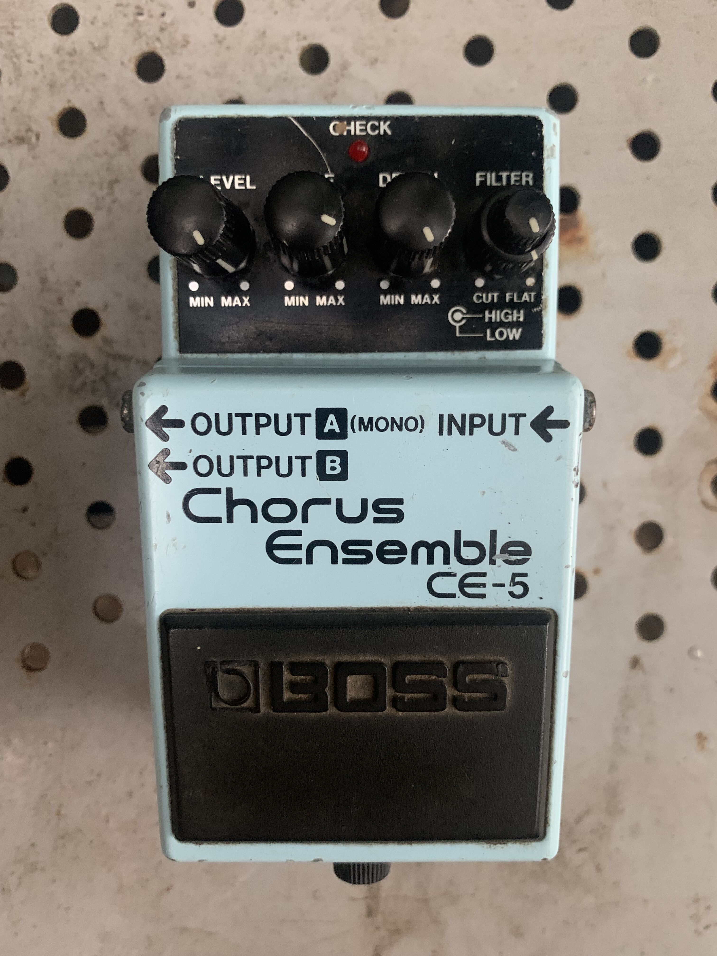 Vends CE-5 Chorus Ensemble en bon état