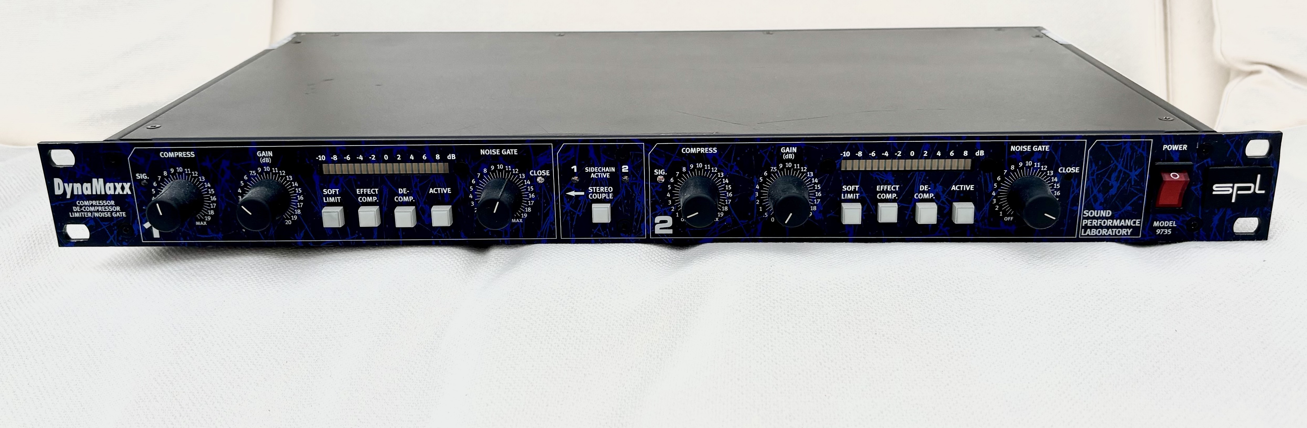 DynaMaxx model 9735