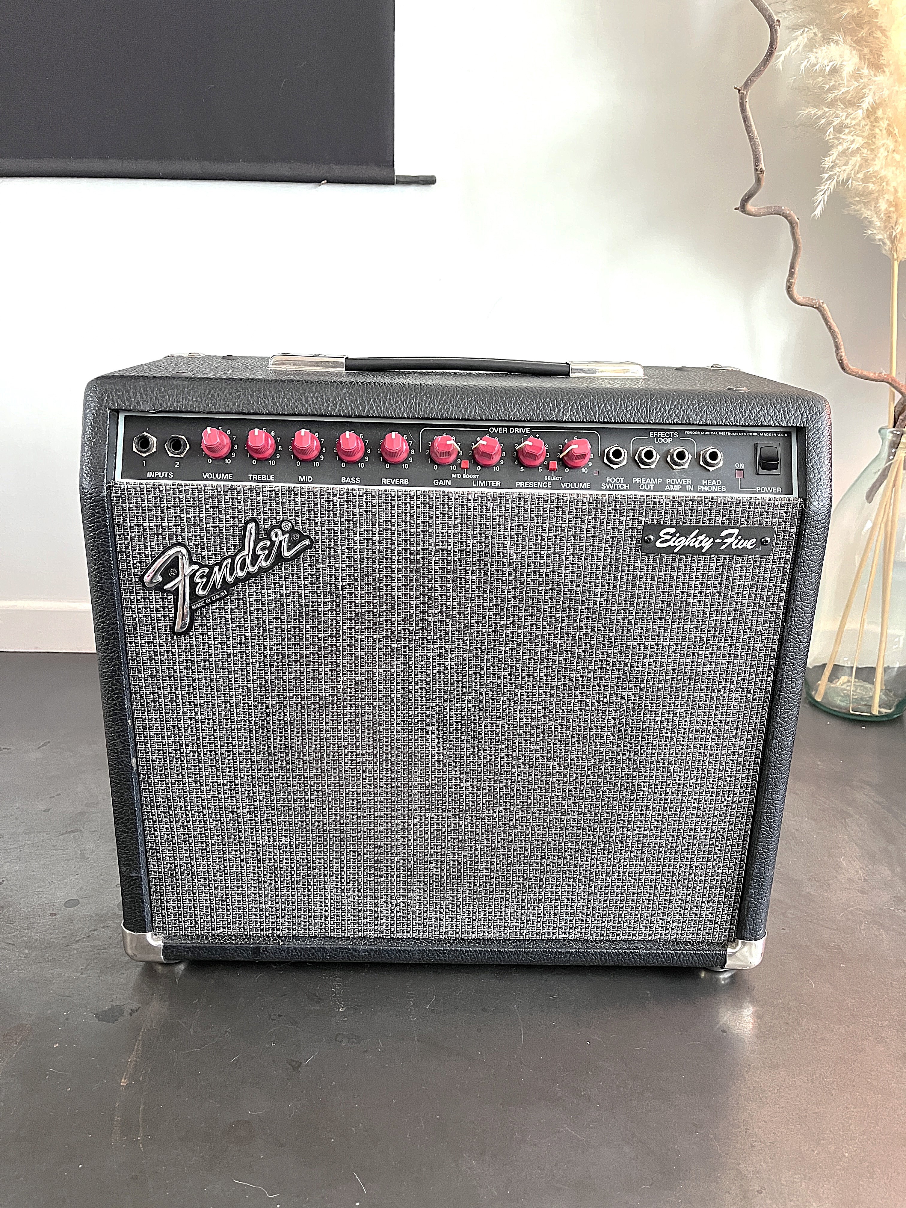 [VDS] Ampli Fender 85 Eighty Five / 65w / 13.5kg