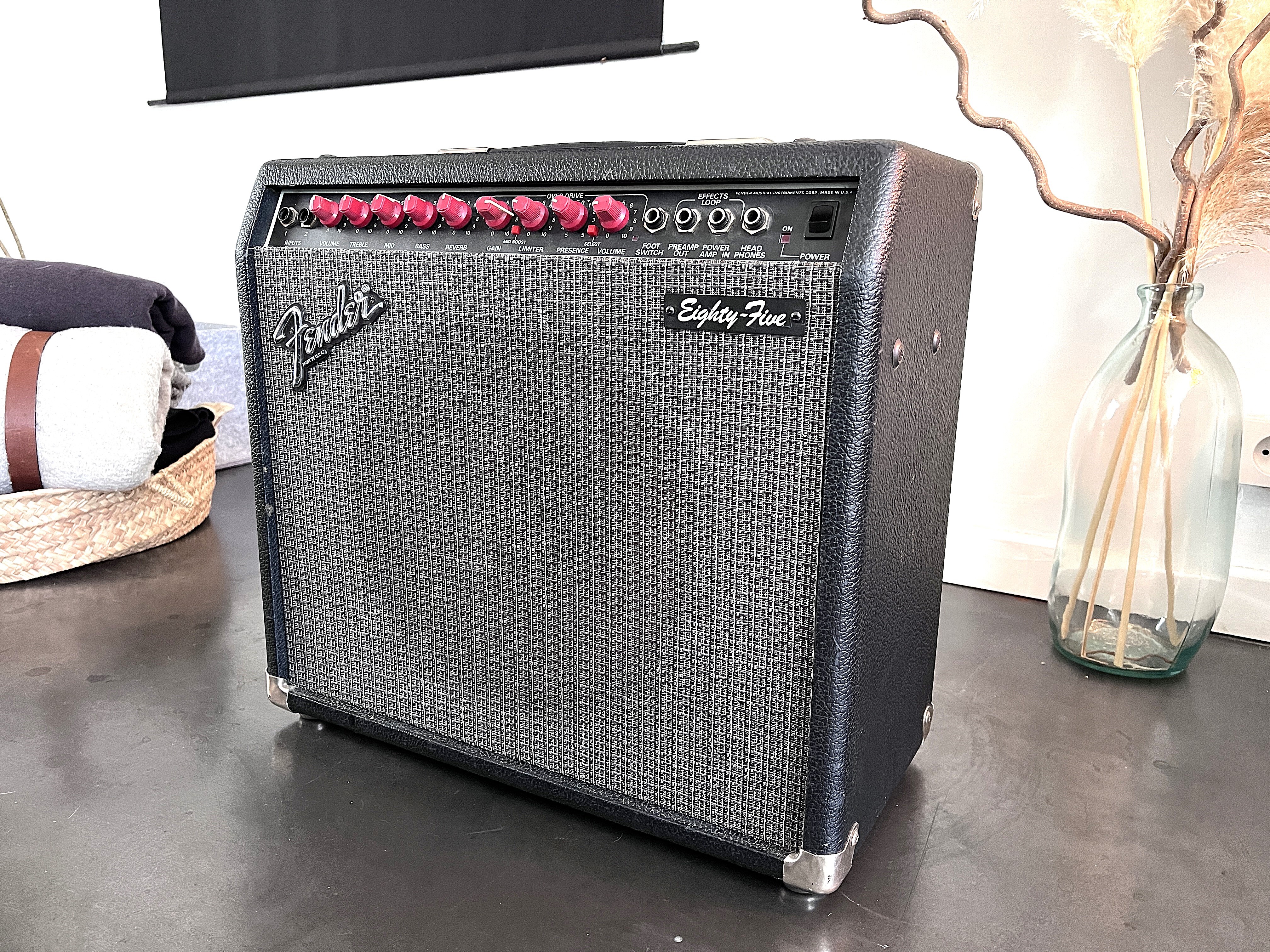 Fender Eighty Five (47598)