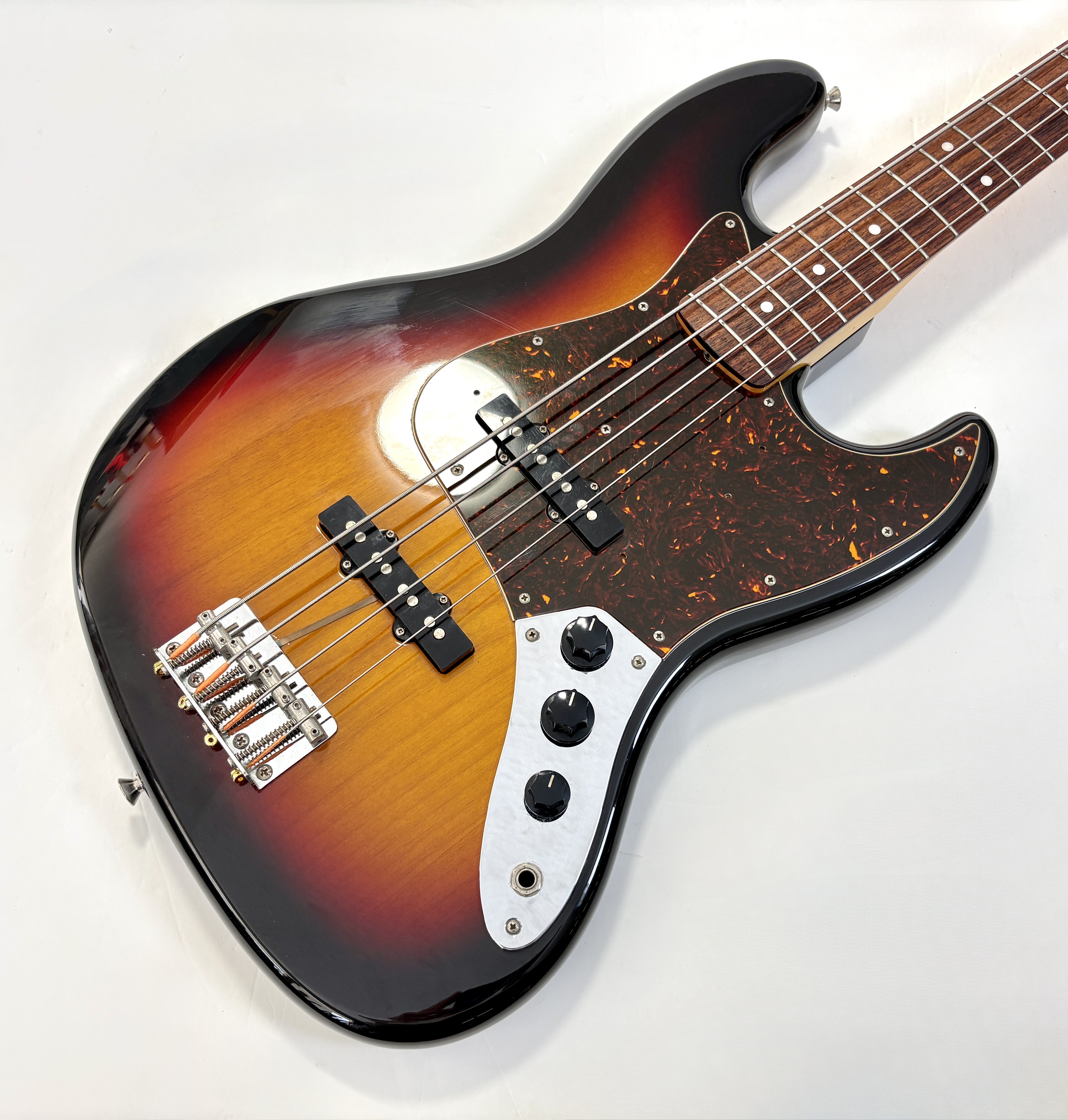 Fender JB62 (71711)