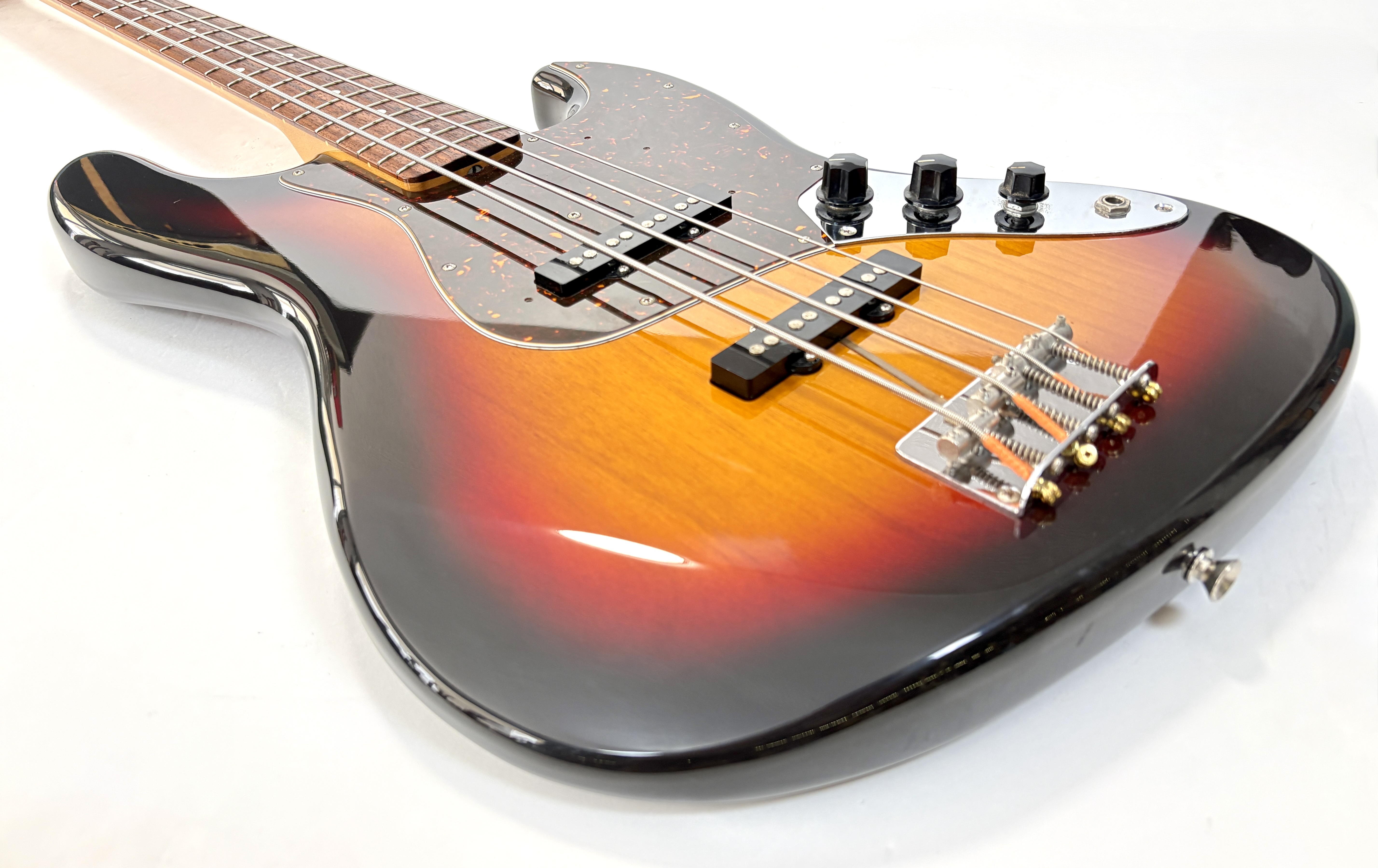 Fender JB62 (38757)