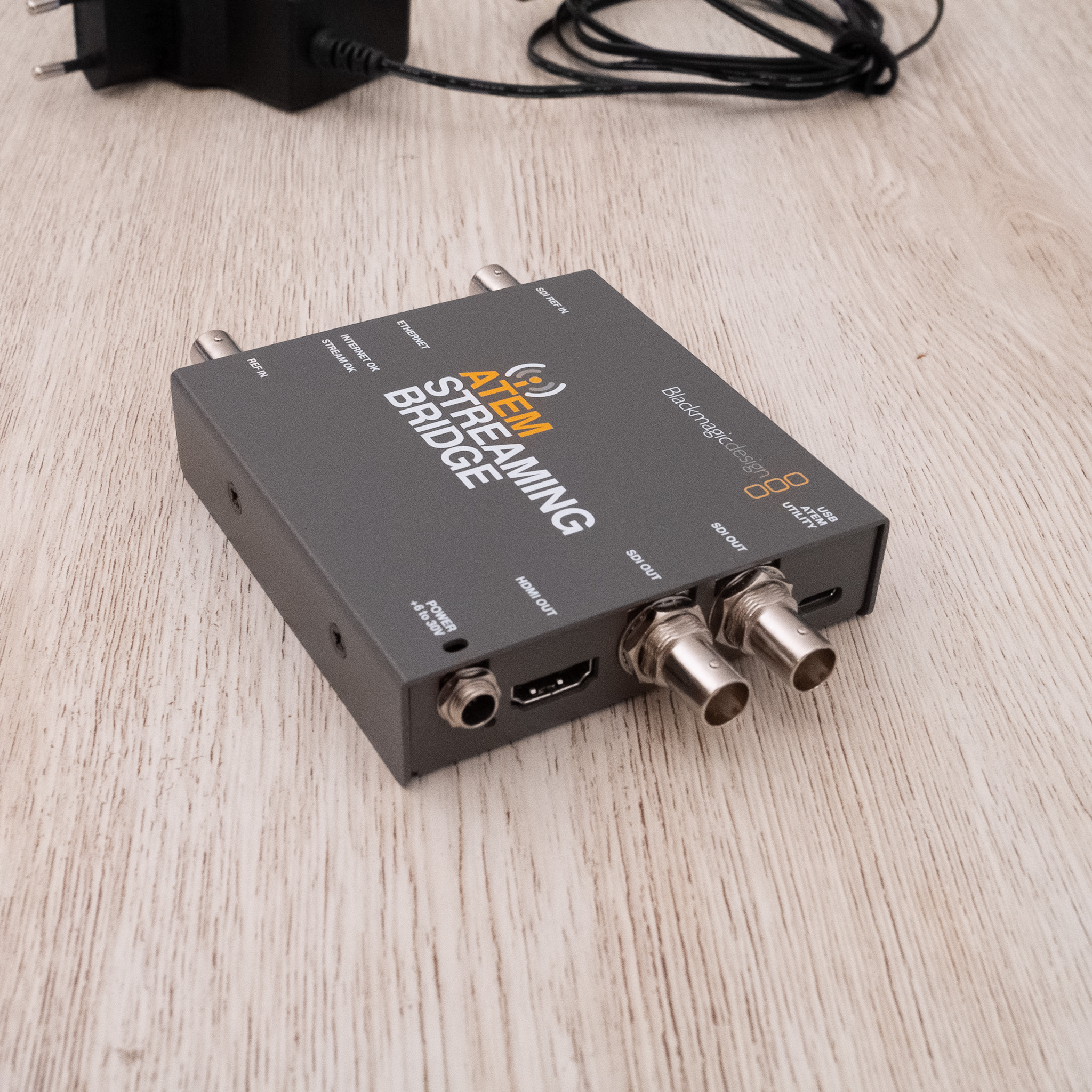 Blackmagic Design ATEM Mini Pro (22530)