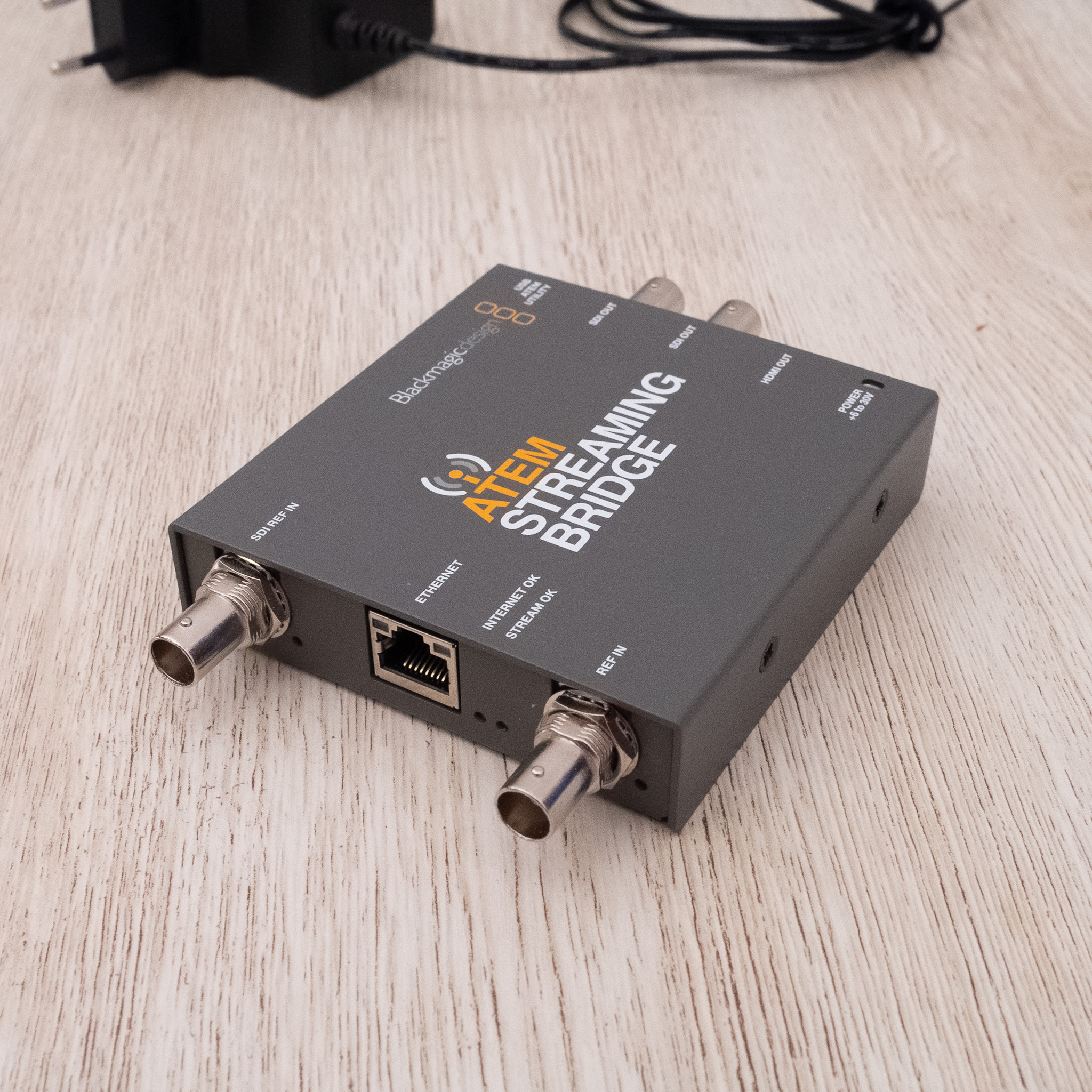 Blackmagic Design ATEM Mini Pro (34560)