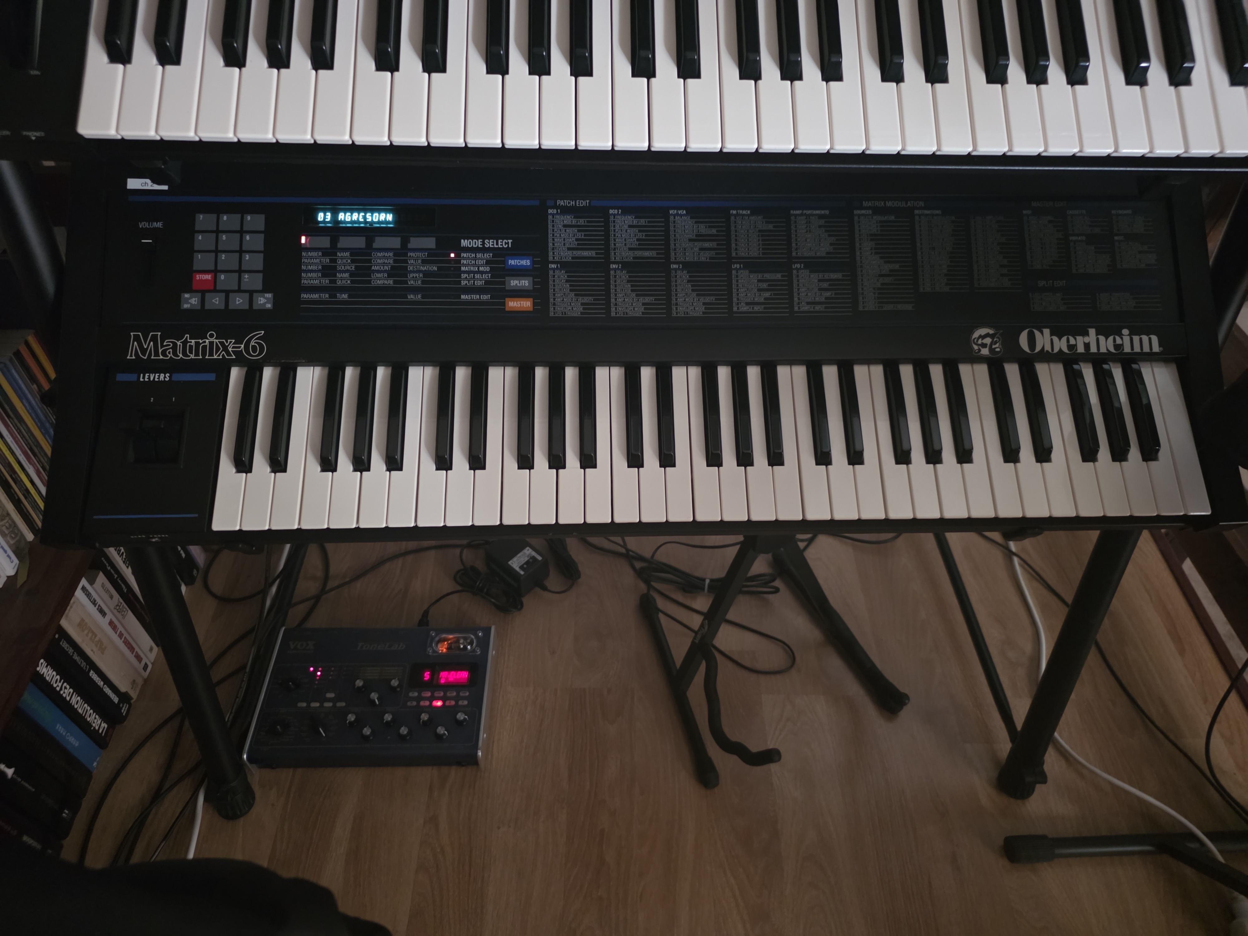 Vends oberheim matrix 6 TBE