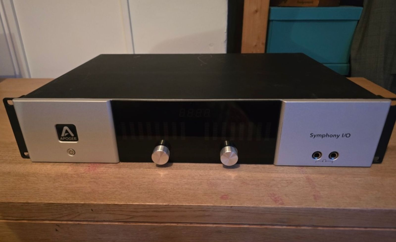 Vend Apogee Symphony I/O 2x6 USB Audio Interface 2010s - White