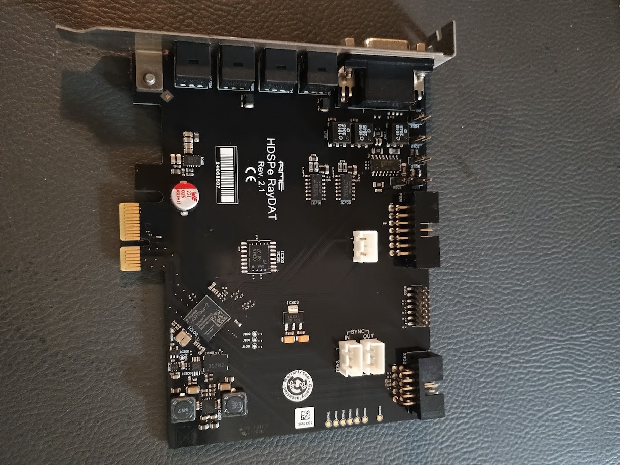 Vends  RME Audio HDSPe RayDAT