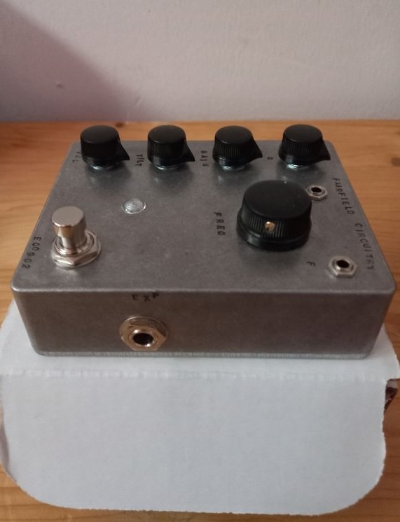 vends Fairfield Circuitry Long Life 