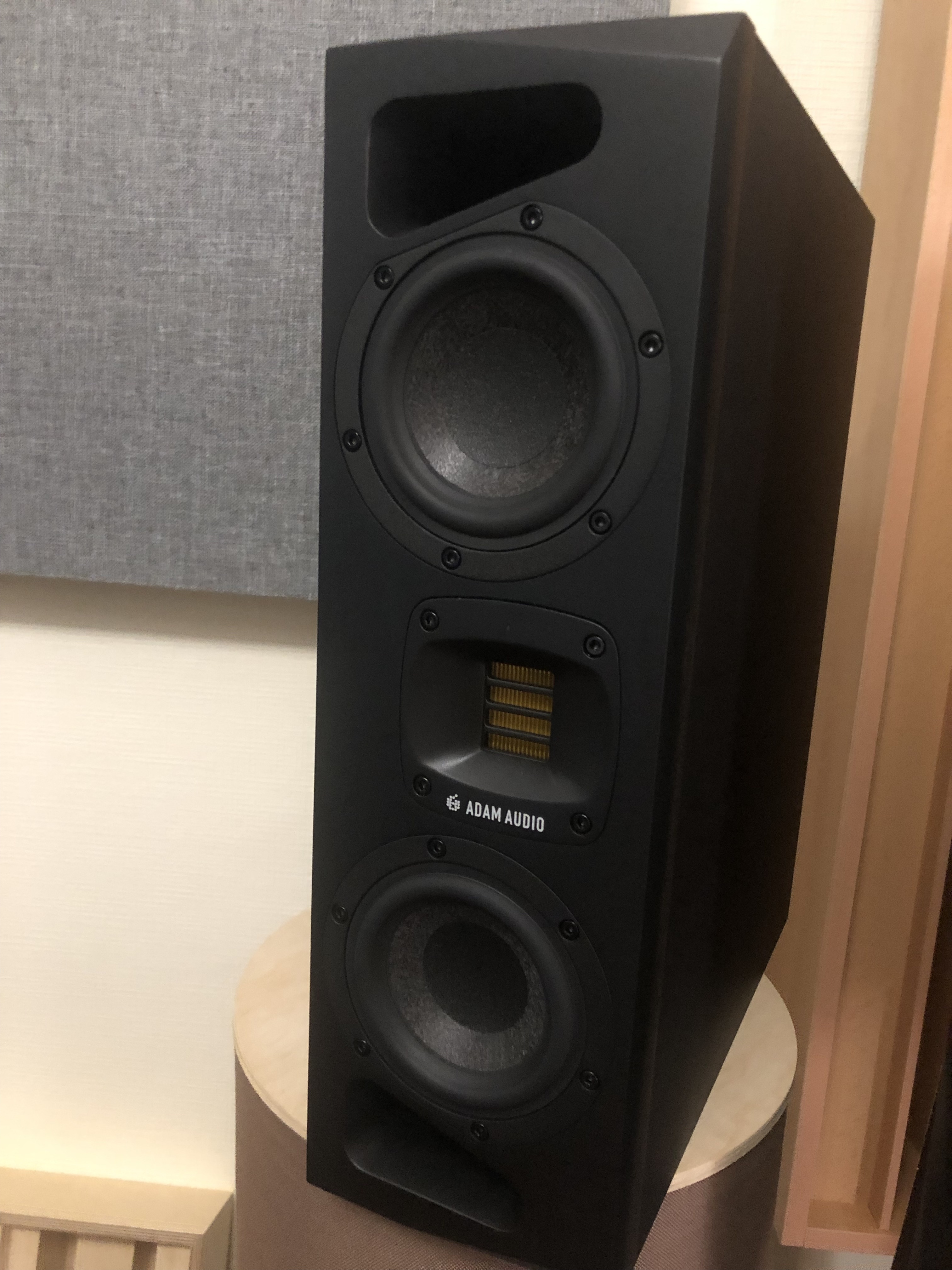 Vends paire de ADAM Audio A44H