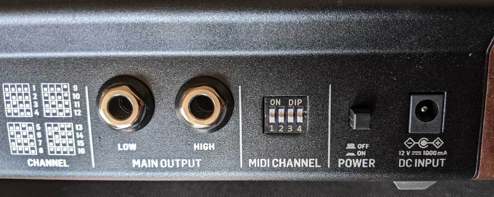 Behringer Model D (13163)