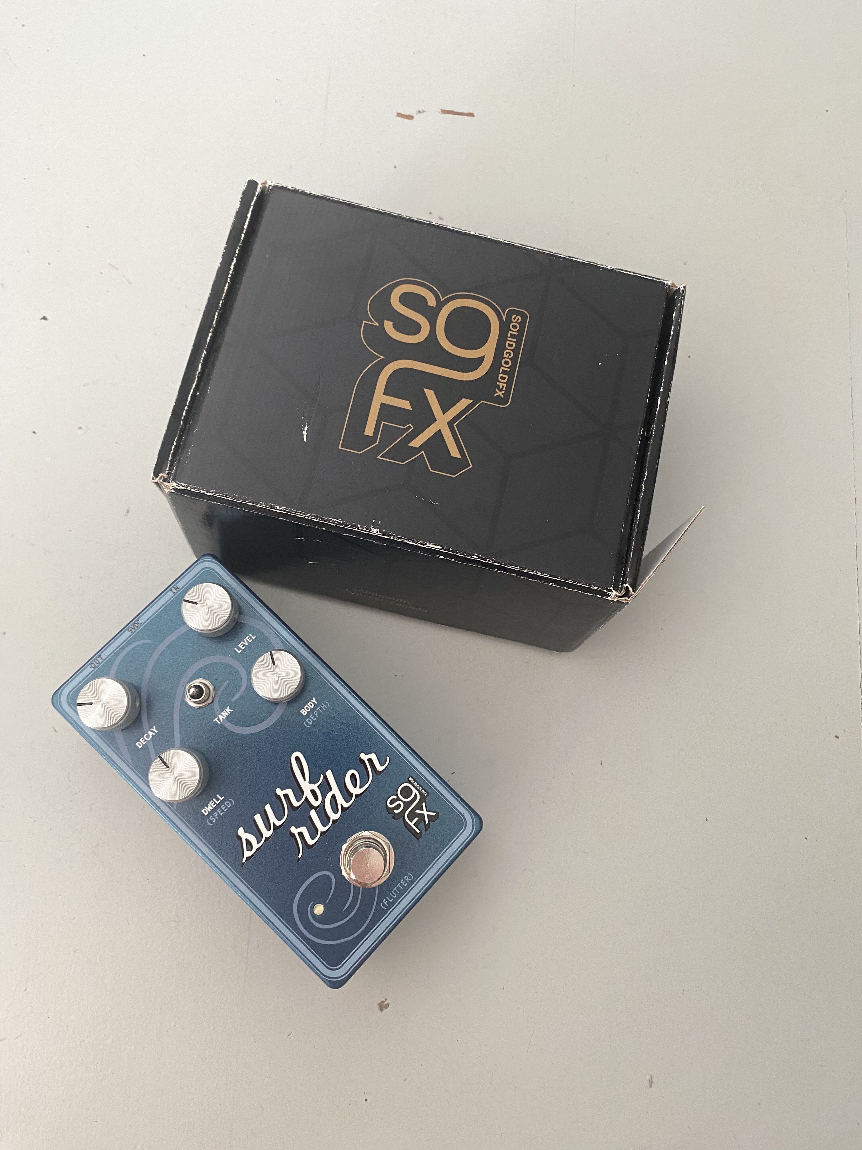 Vds Solid Goldfx Surfrider 4