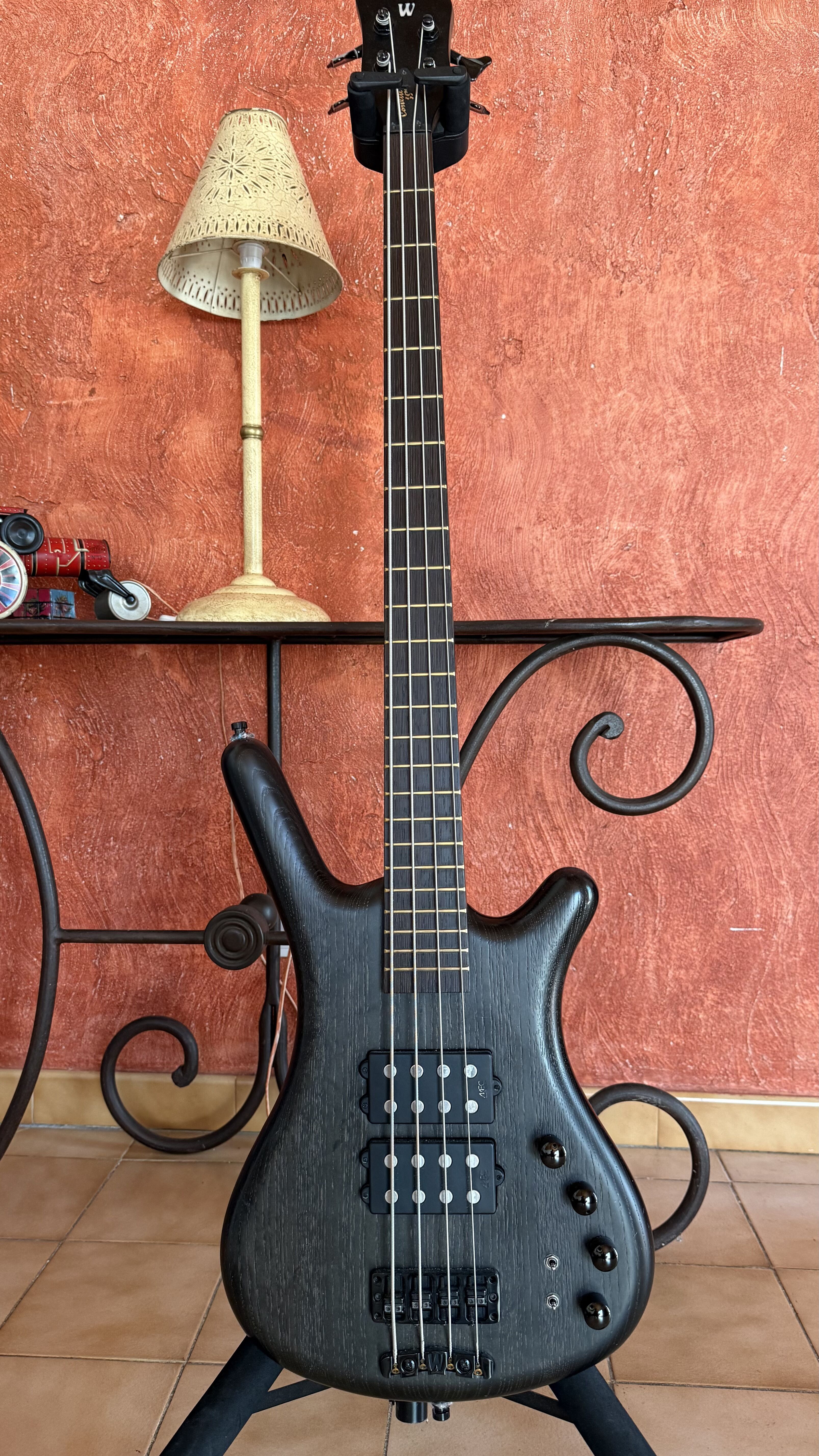 Warwick Corvette Allemande de 2008 très bon état