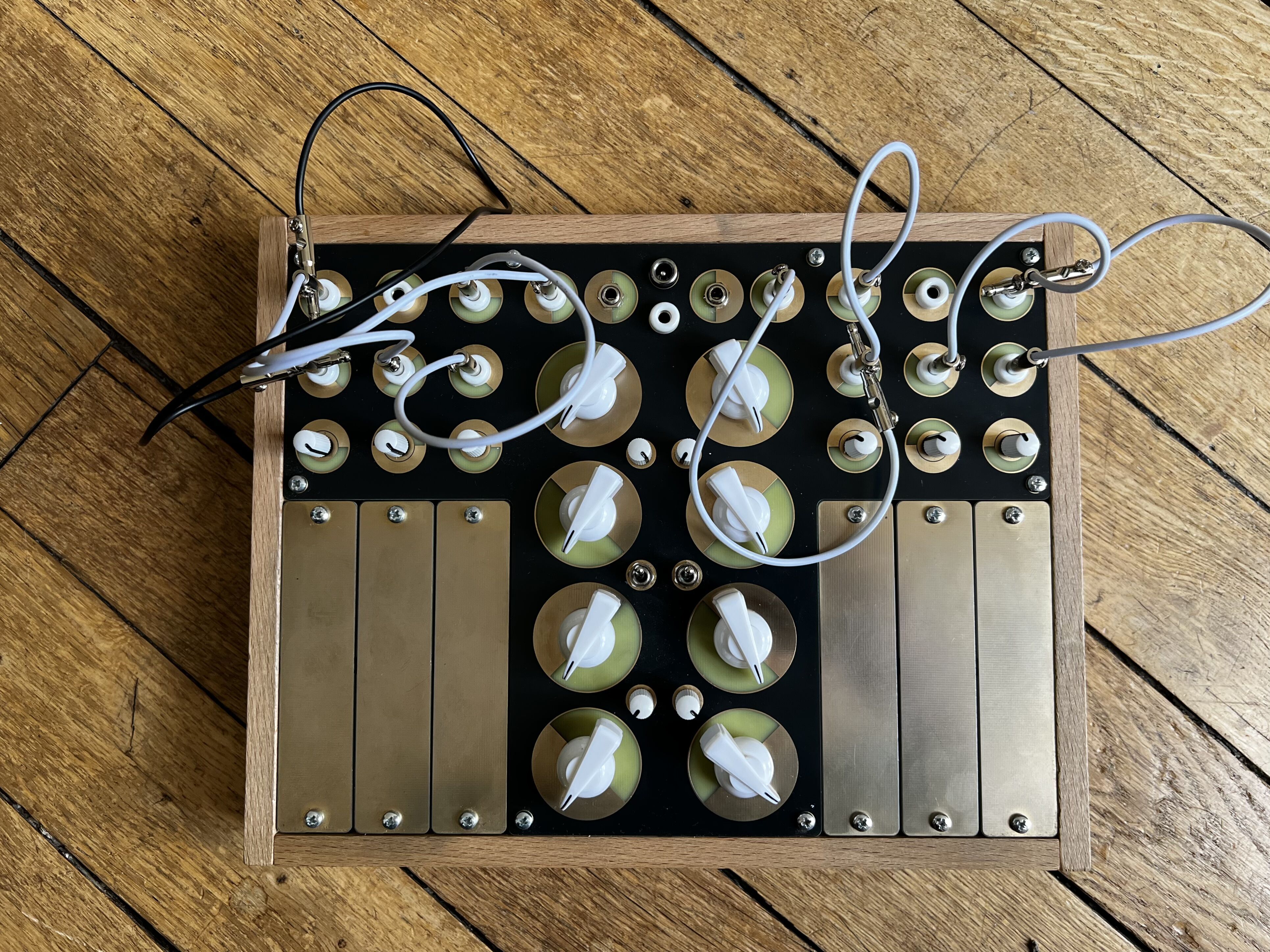 Touchdog by Tilde Instruments