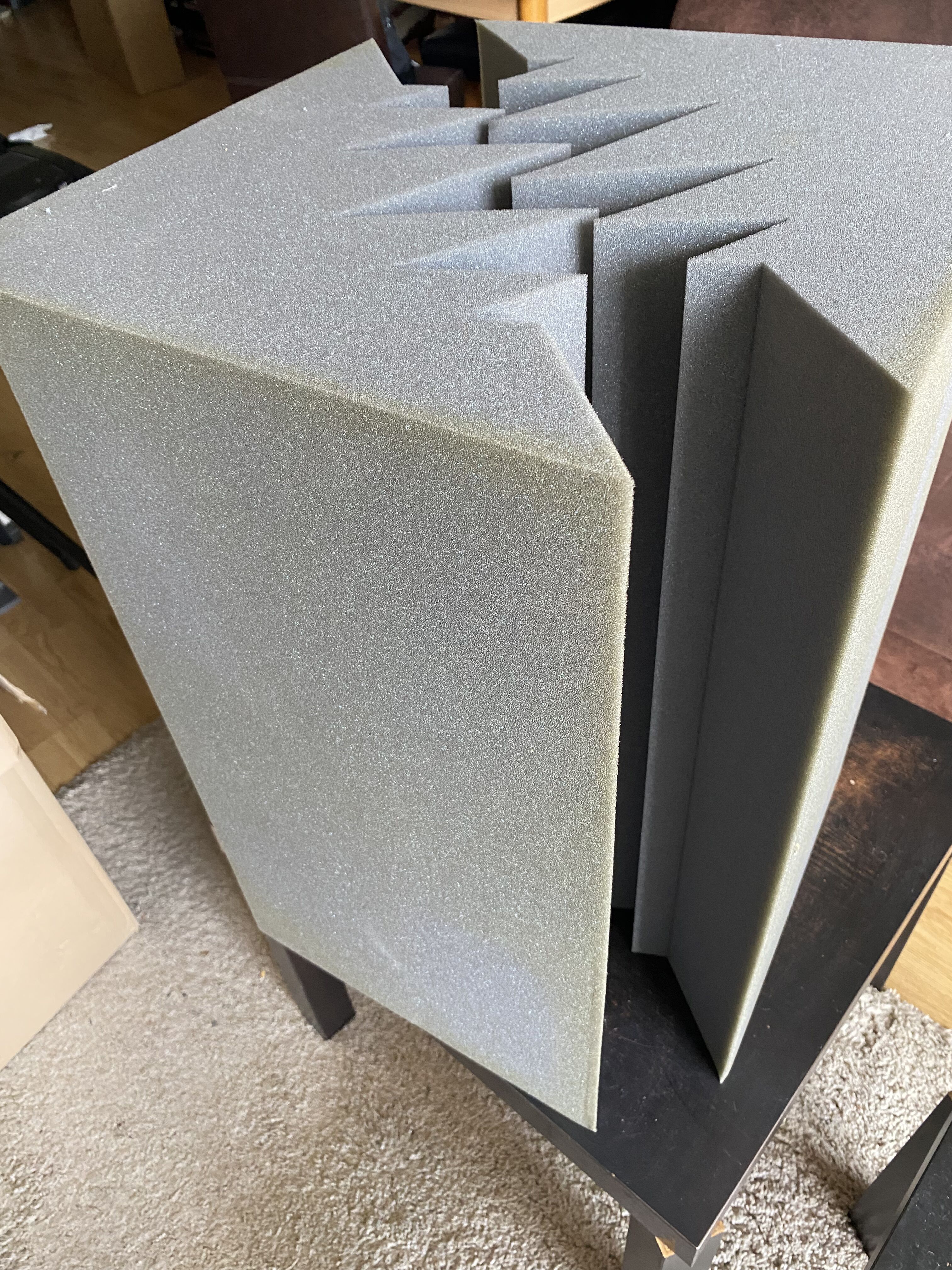 the t.akustik CBT-37 Corner Bass Trap (49579)