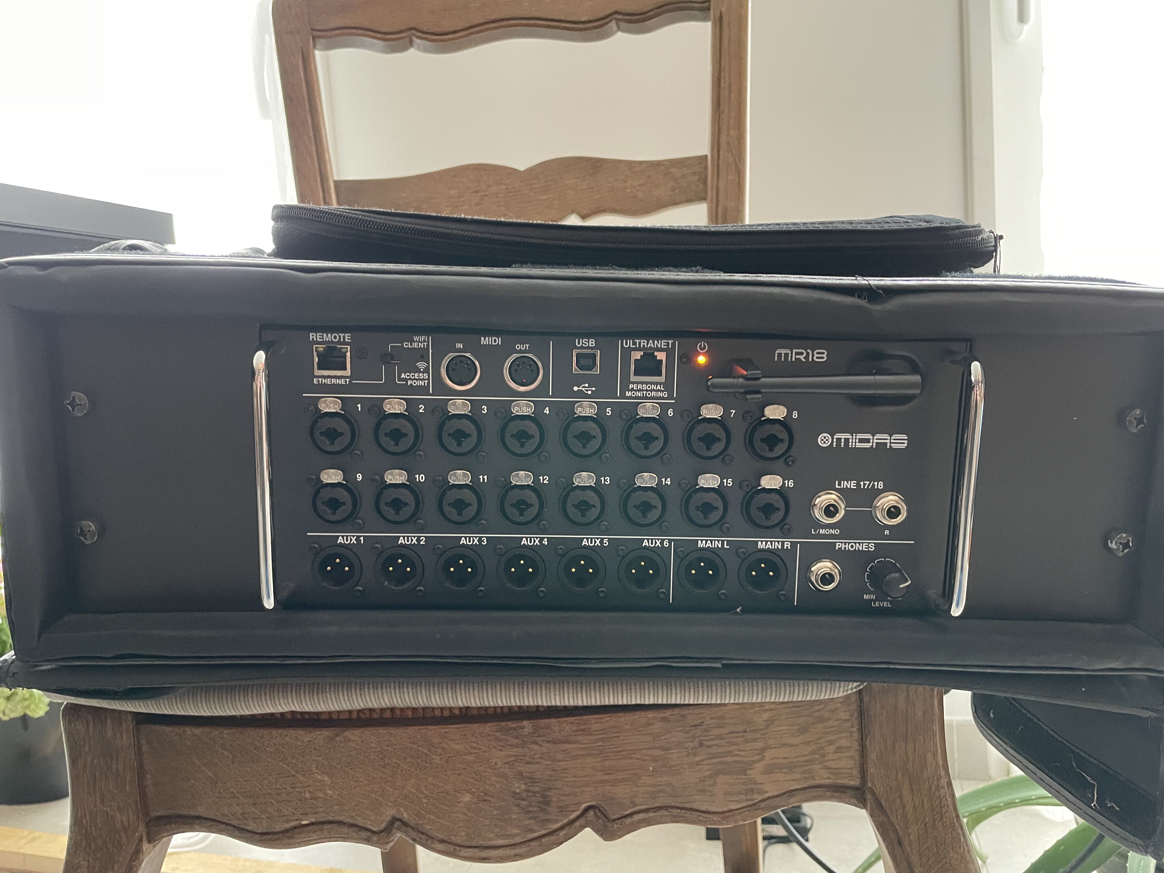 Vds Midas MR18 avec fly