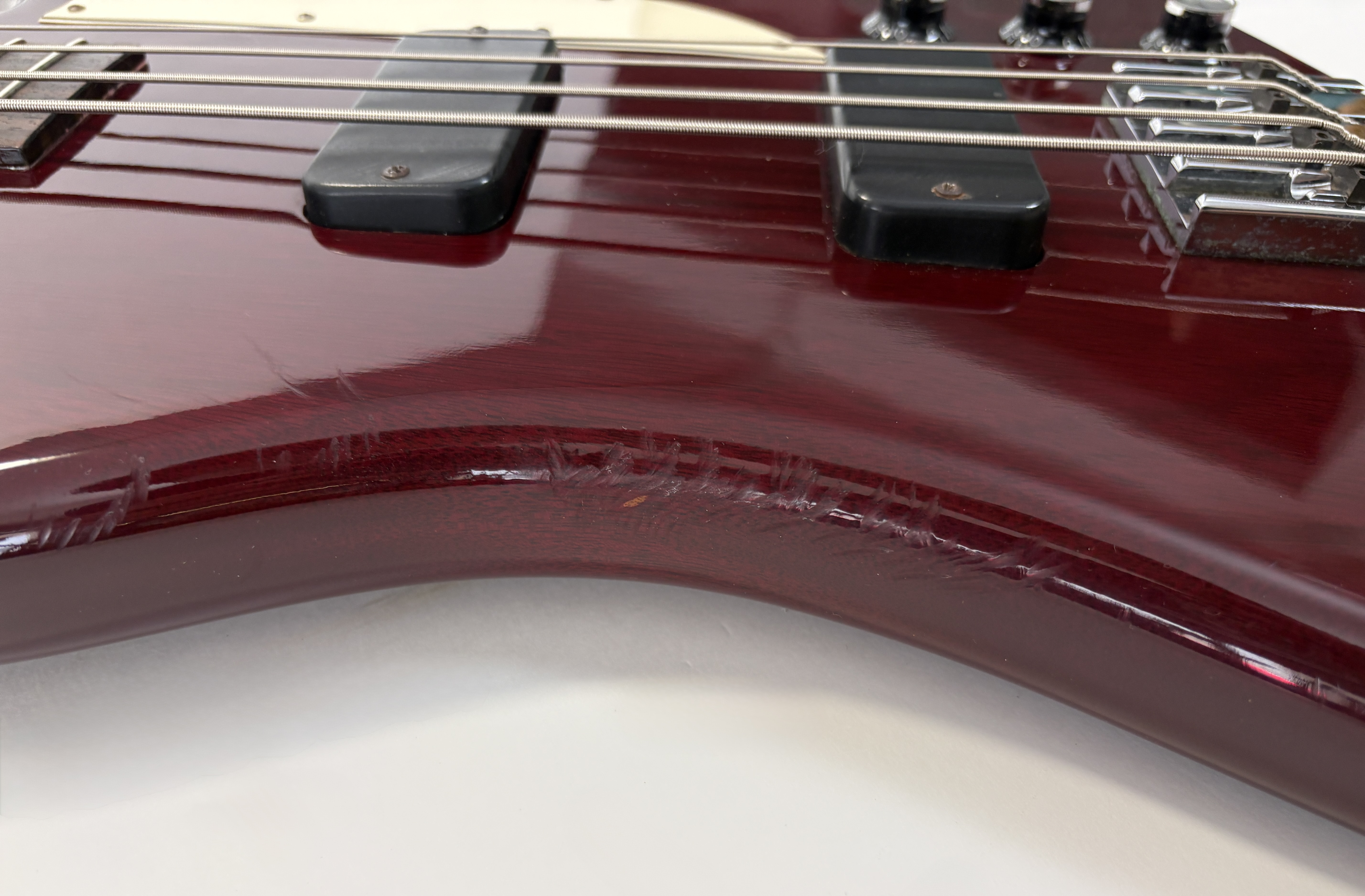 Gibson Thunderbird Studio IV (99320)