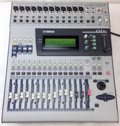 Vend Console O1V Yamaha 