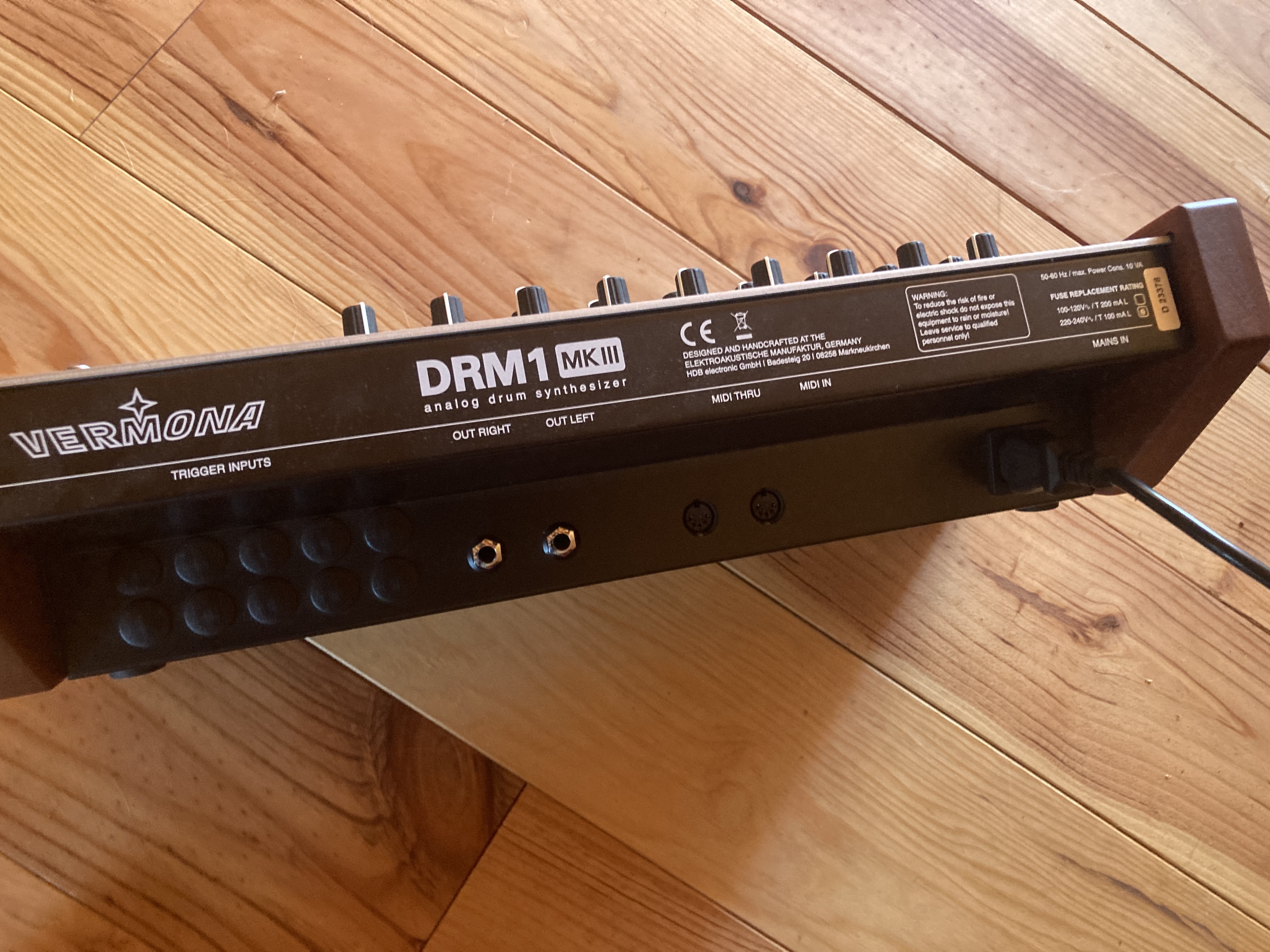 Vends magnifique vermona Drm mk3 flancs bois