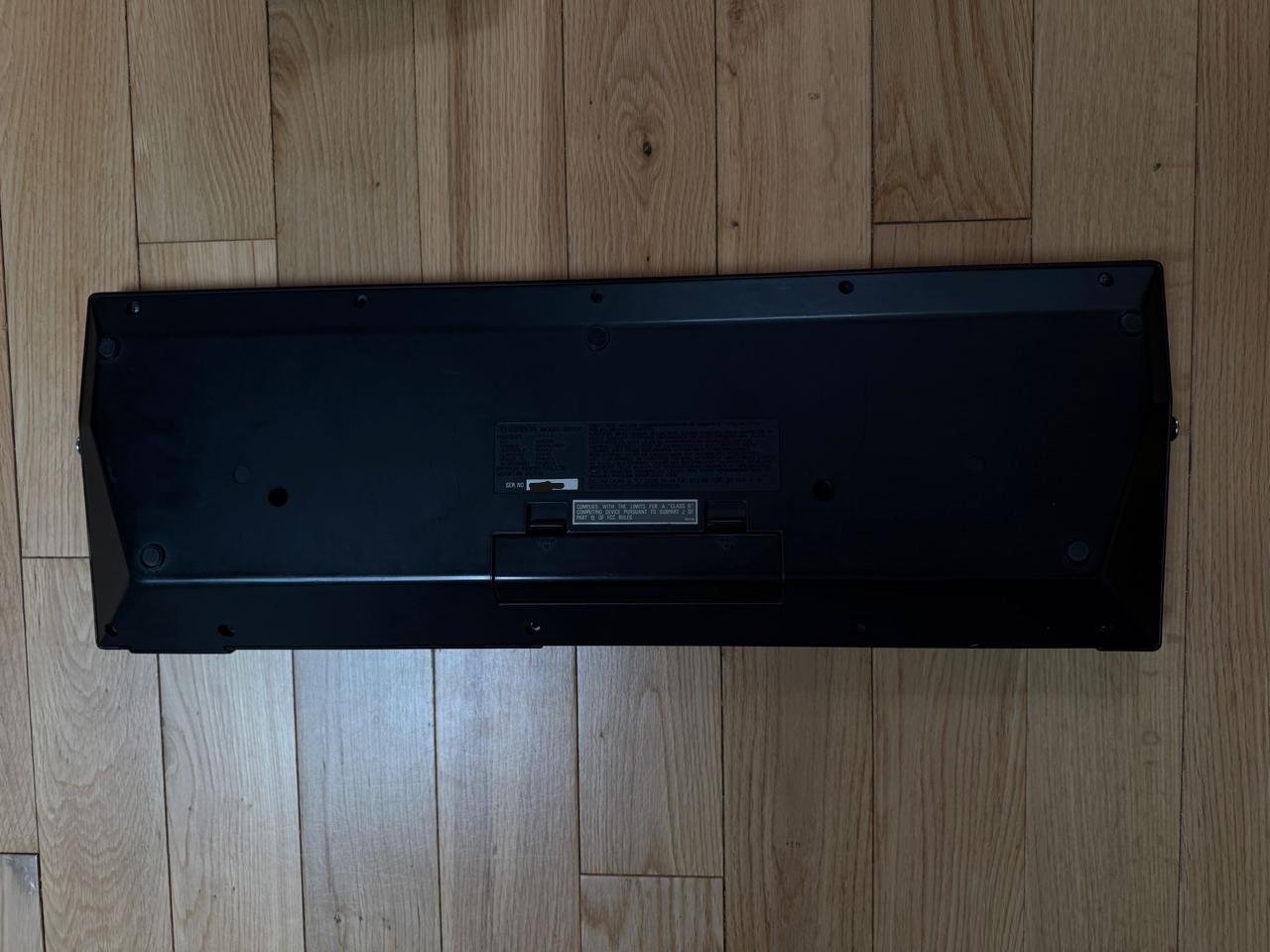 Yamaha DX100 (7236)