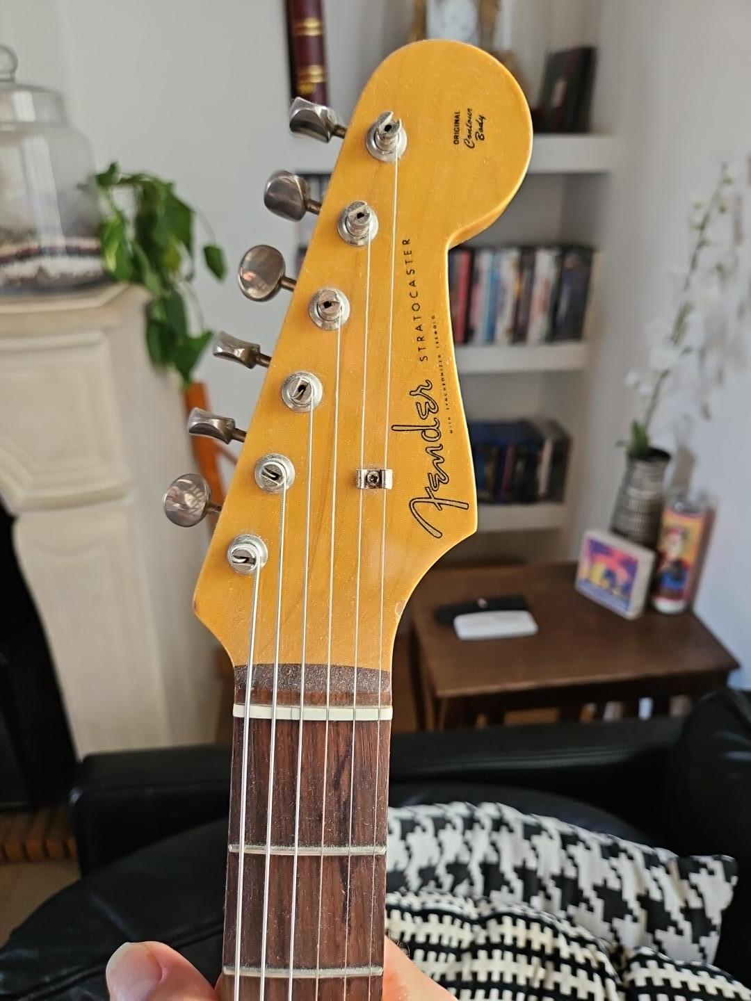 Fender ST62-xx (64662)