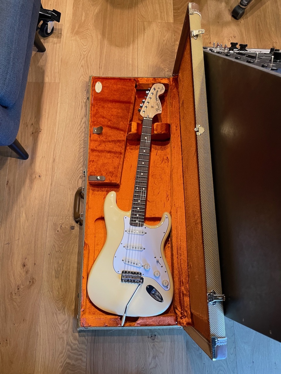Fender Yngwie - 13