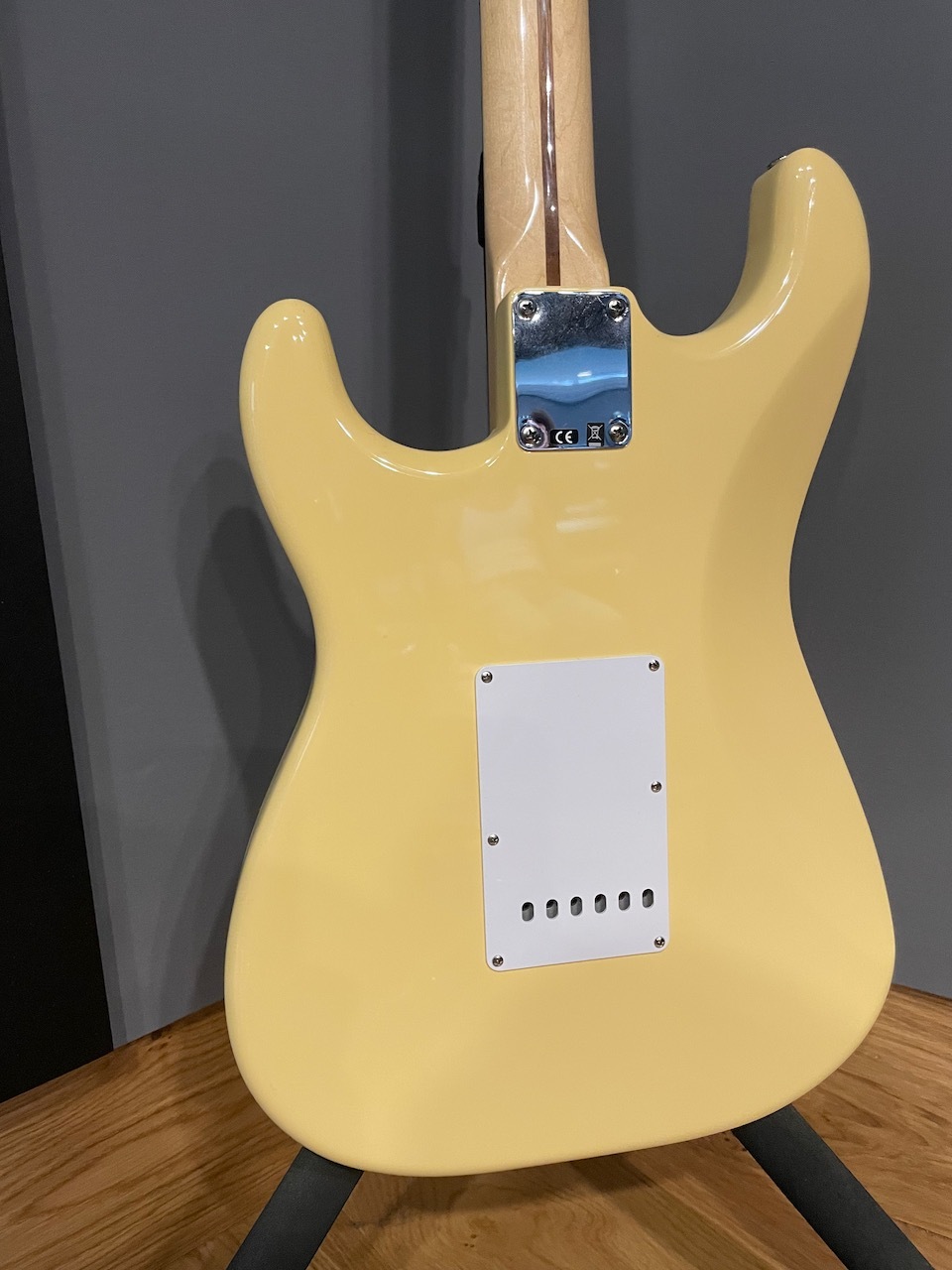 Fender Yngwie - 11