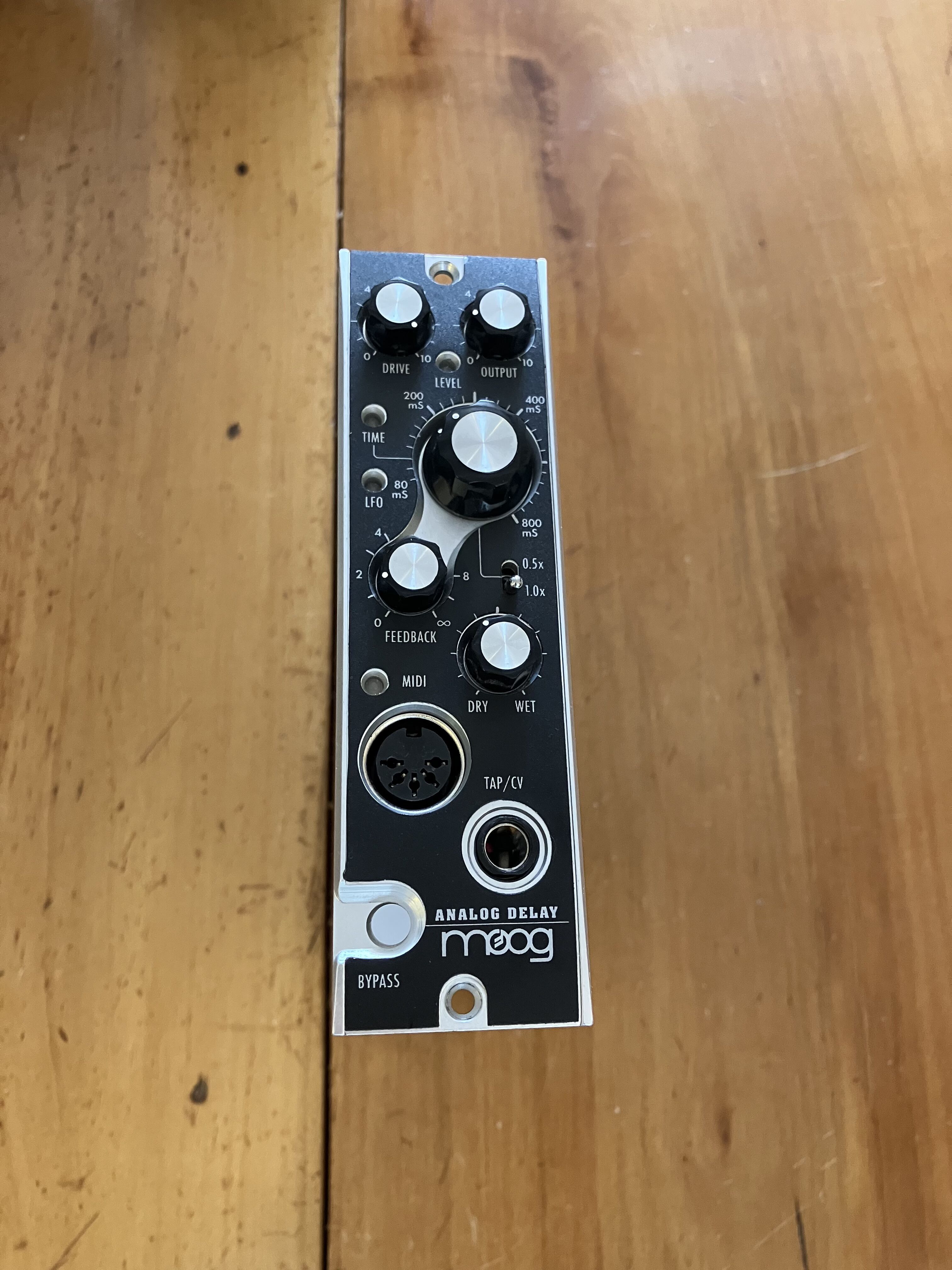 Vends Moog analog delay 500
