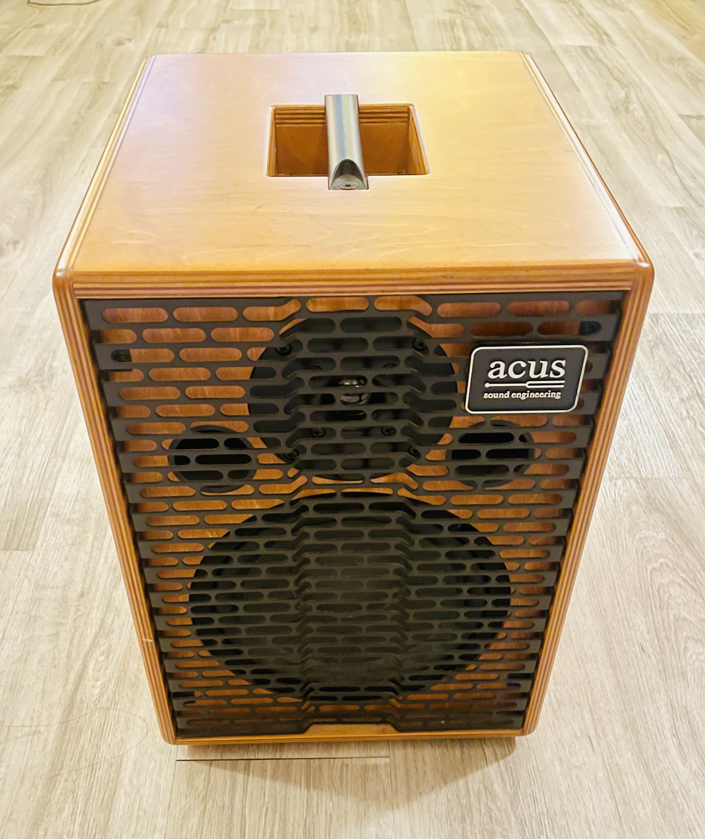 Amplificateur Acus OneforAll 8 Cherrywood