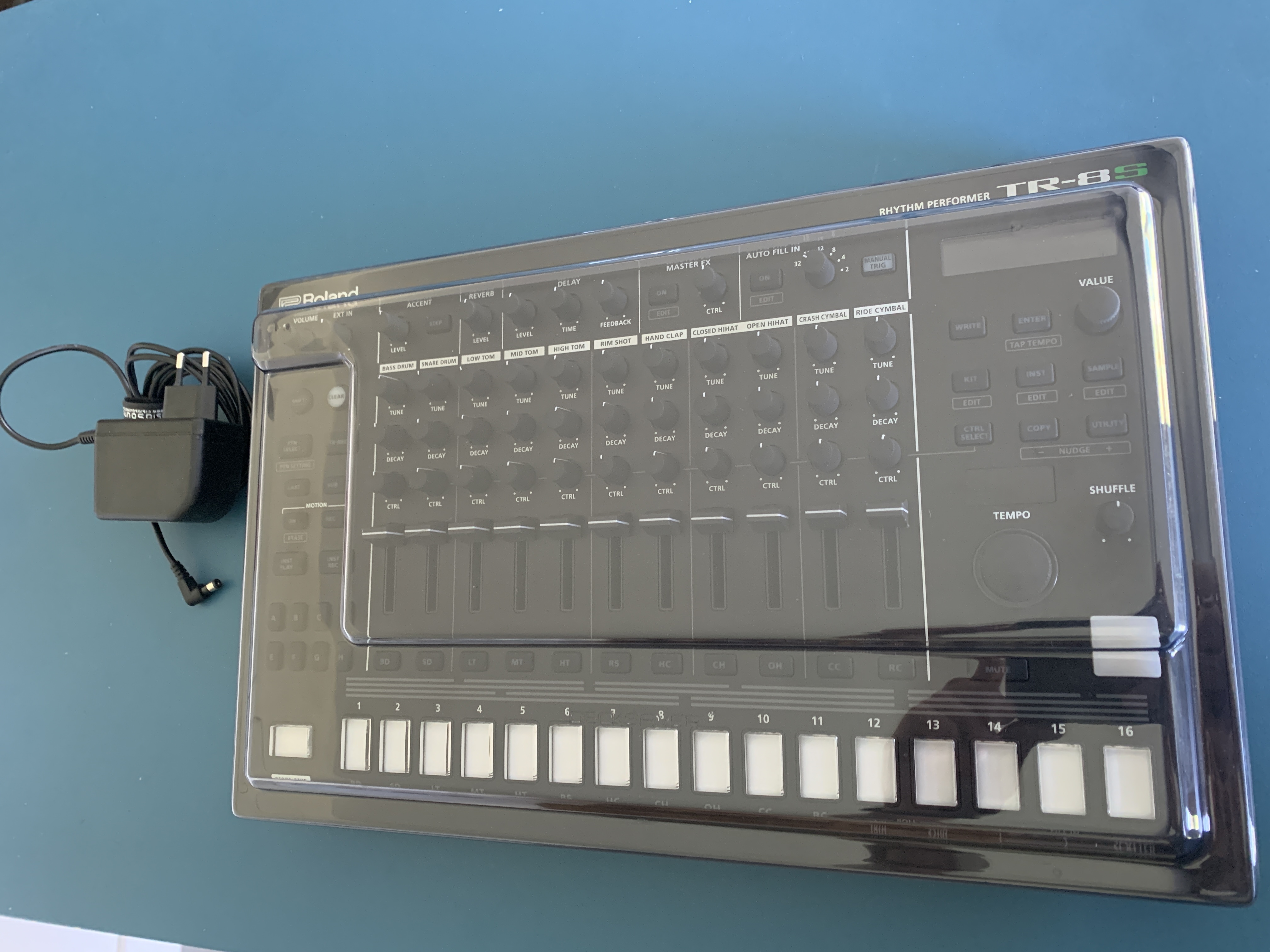 Roland TR-8S Rhythm Performer (91584)