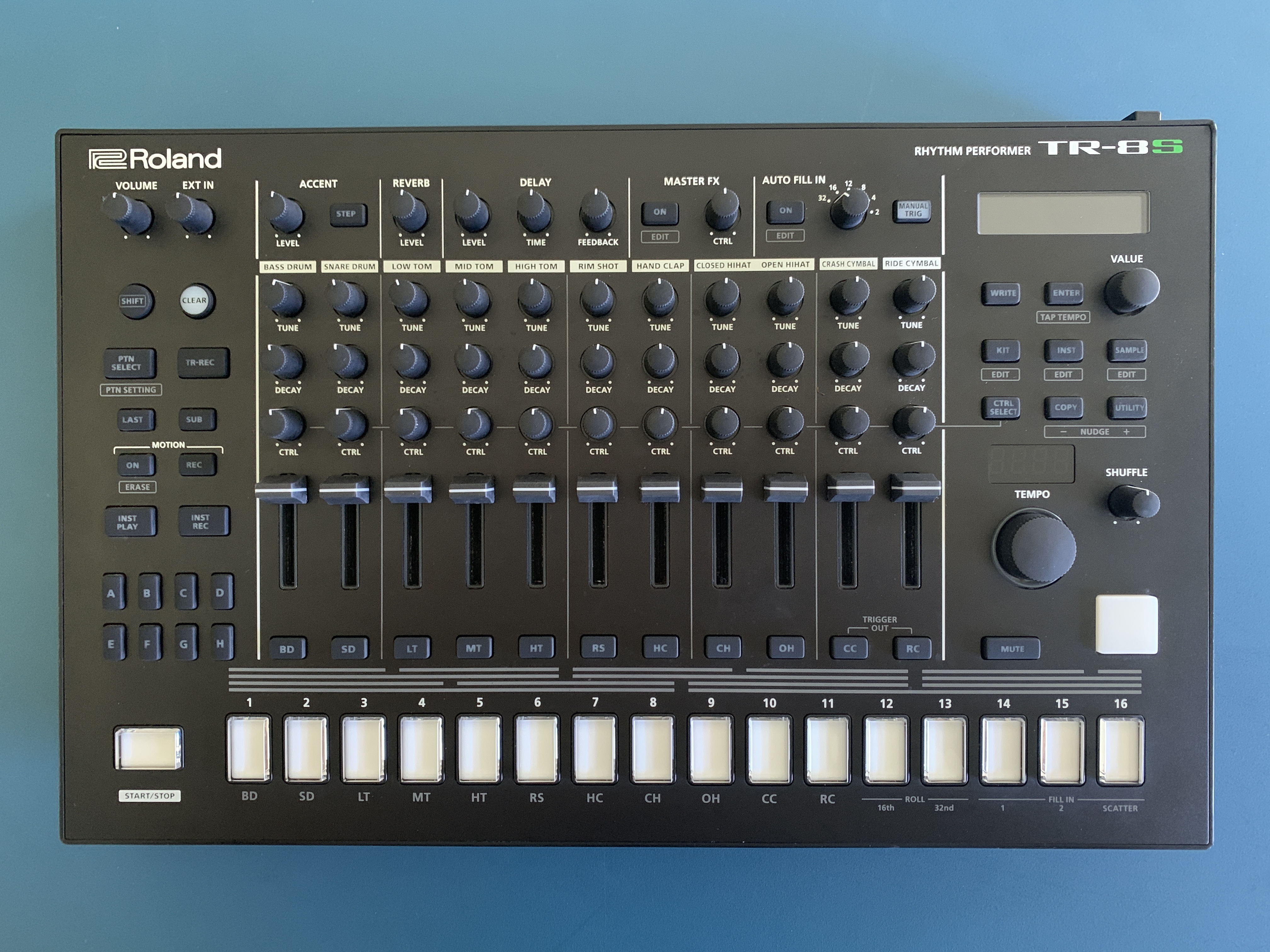 Roland TR-8S Rhythm Performer (2847)