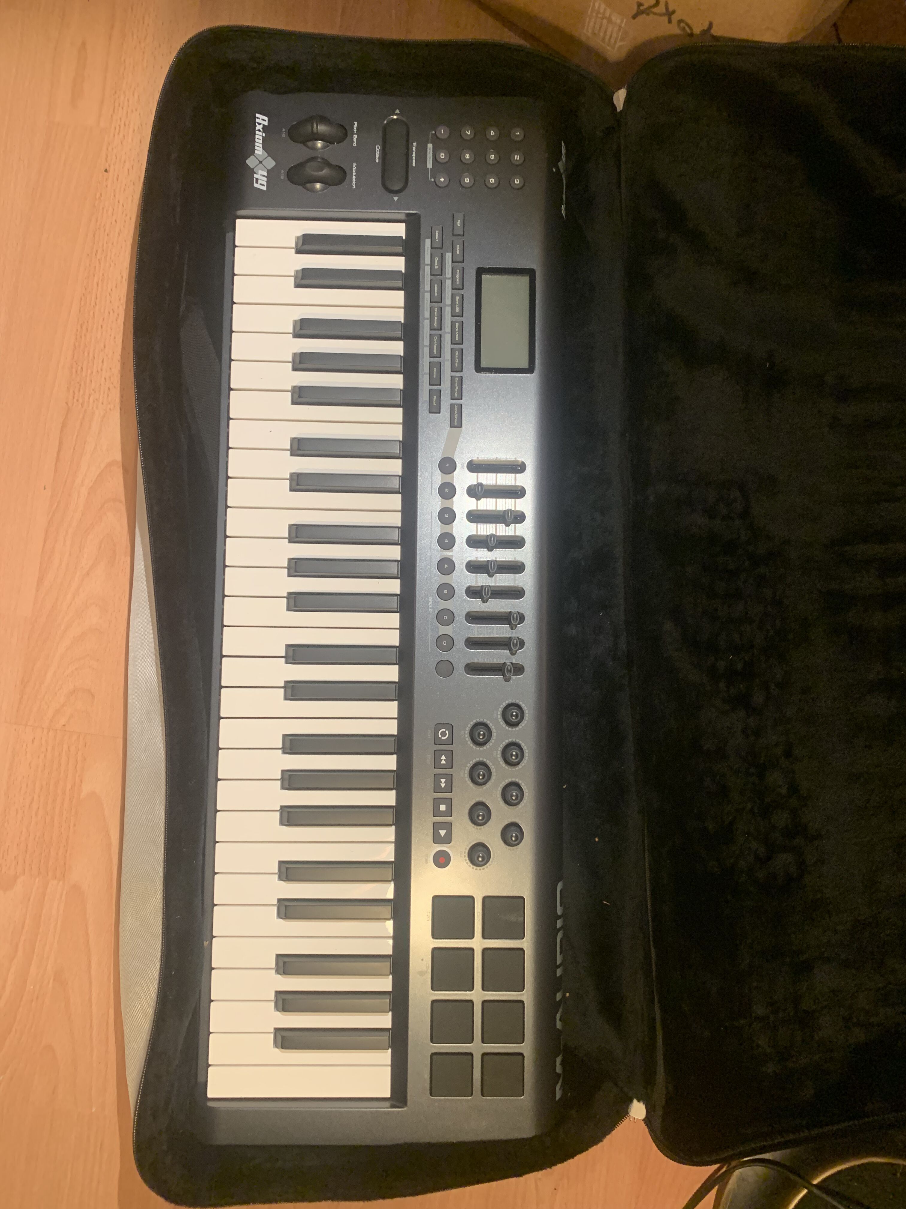 *Axiom  49 Sac Etui (intérieur avec clavier)
