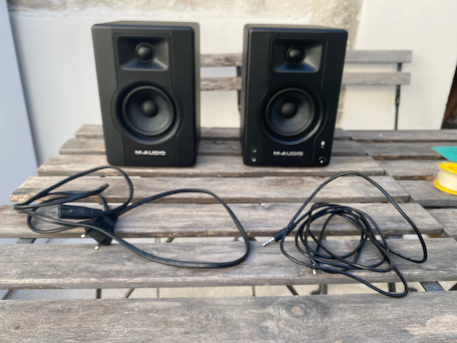Enceintes de monitoring active M-Audio BX3BT