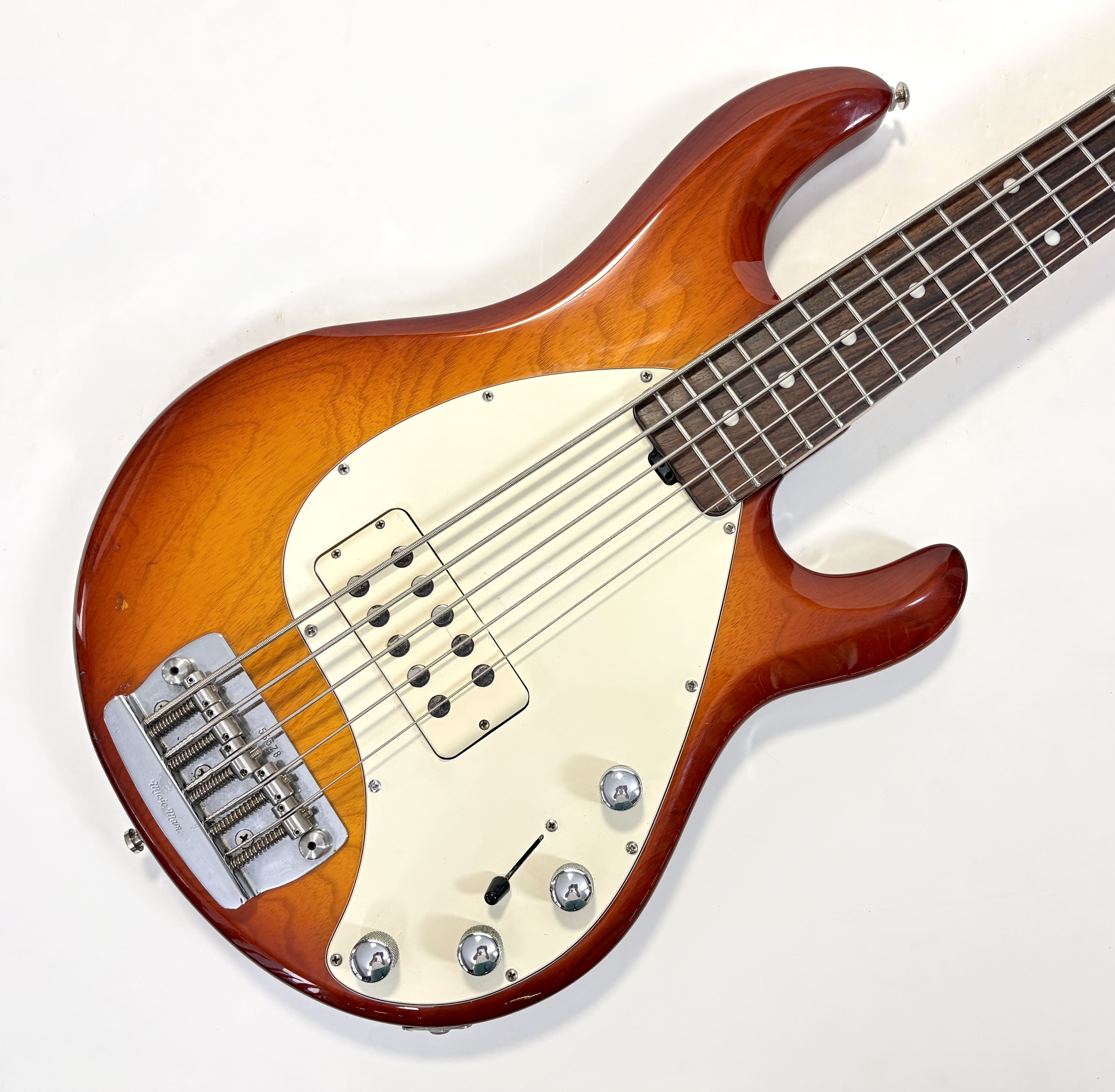 Music Man StingRay 5 (26881)