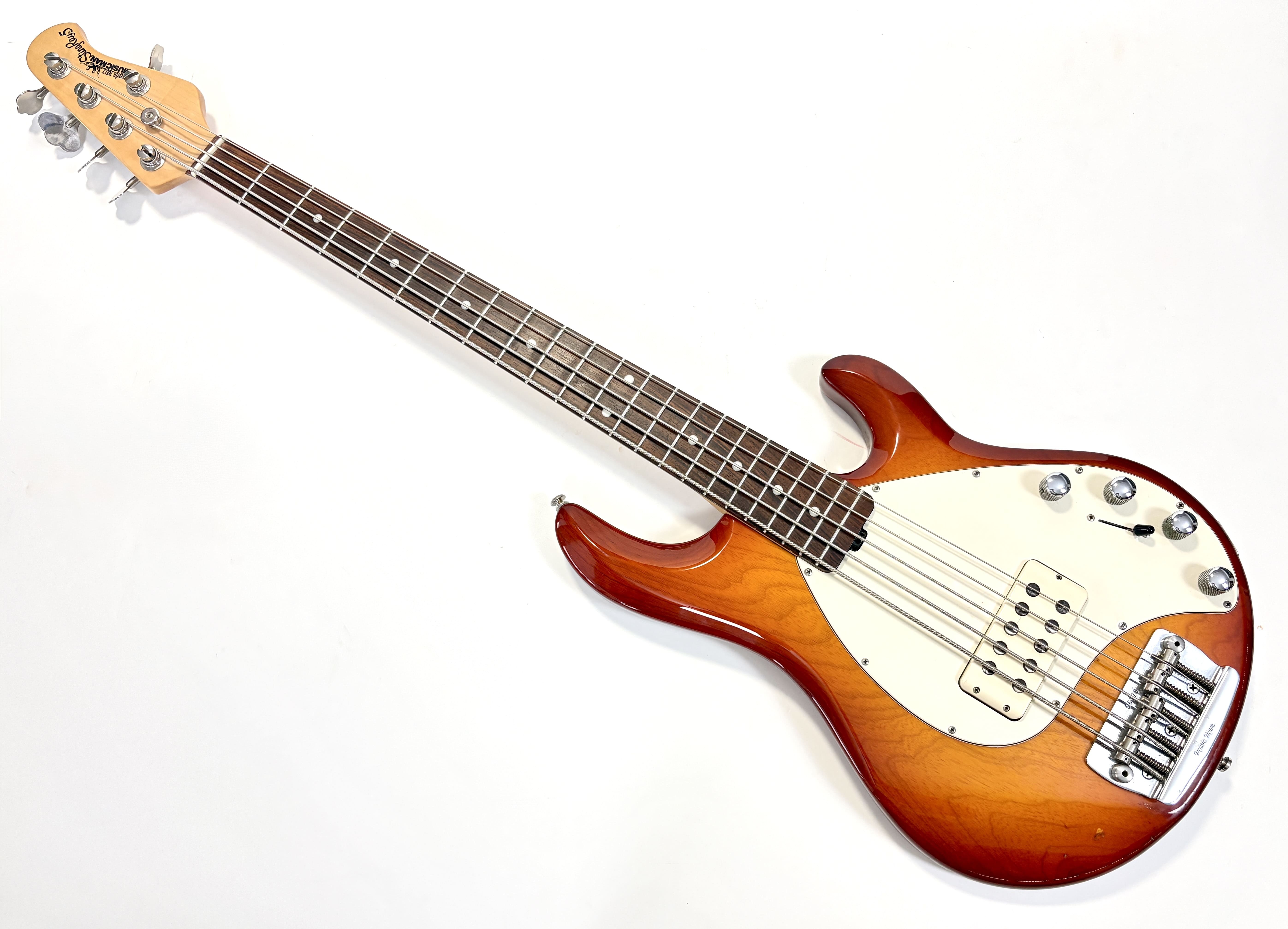 Music Man StingRay 5 (9054)