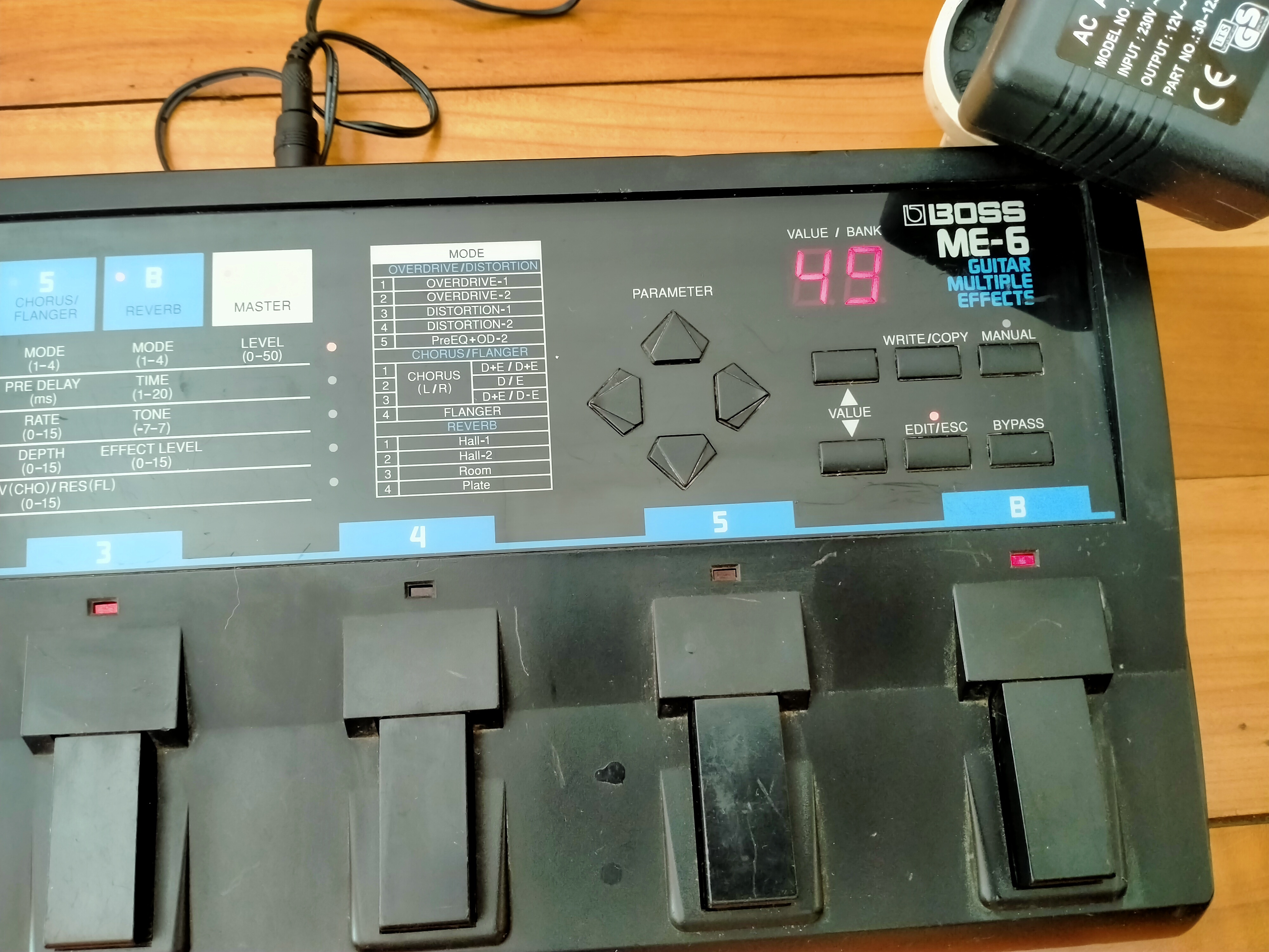 Boss ME-6