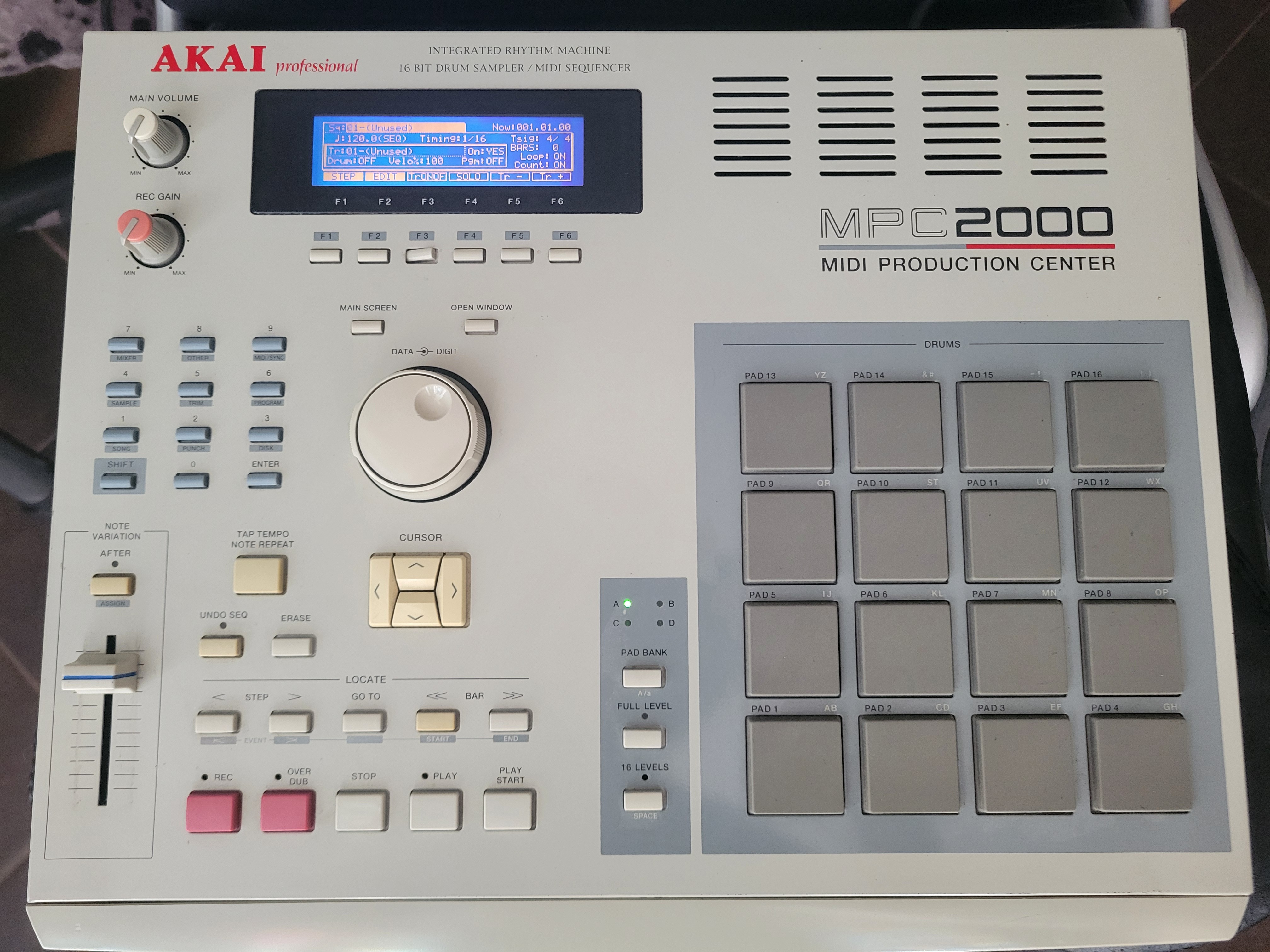 Mpc 2000 a vendre