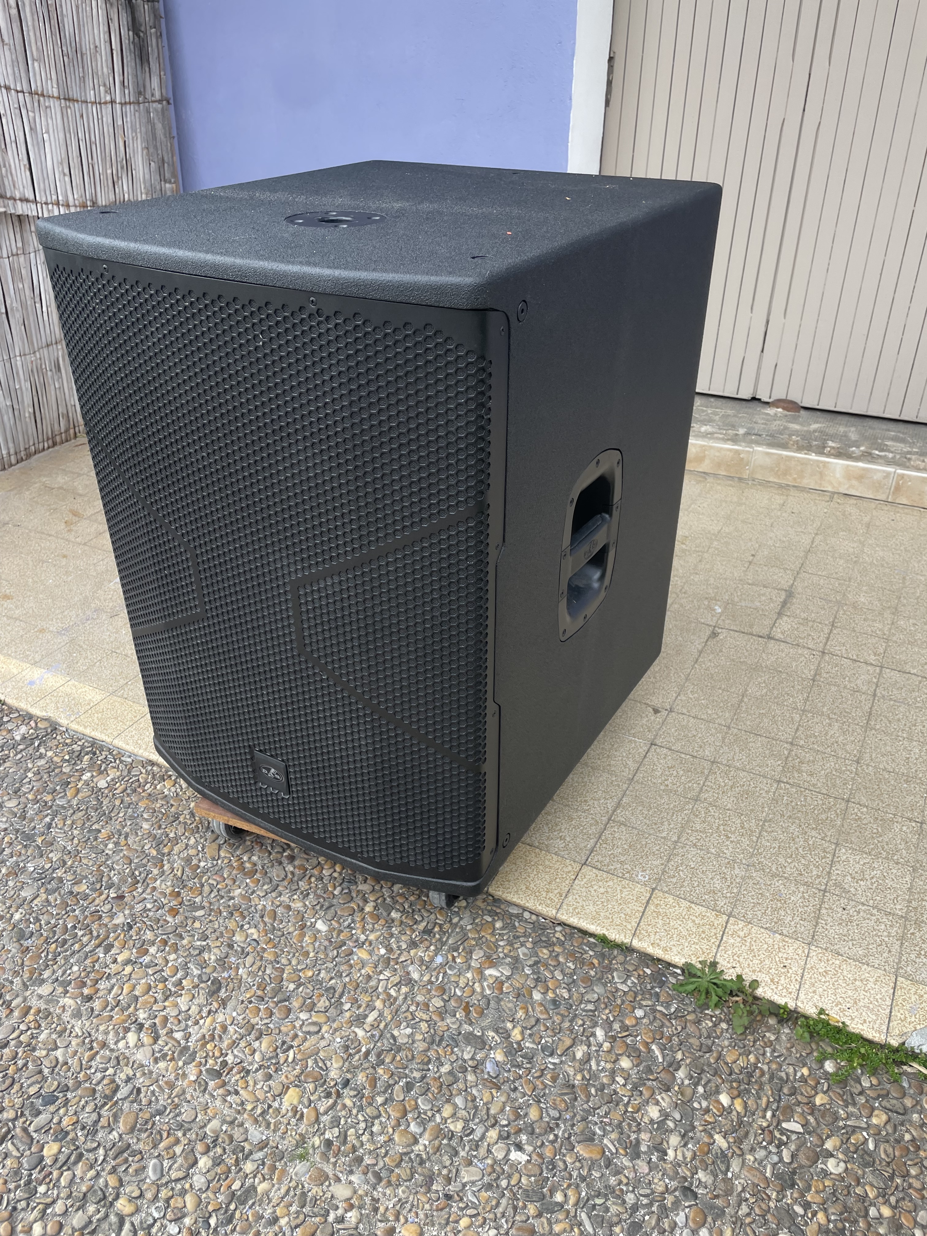 Caisson subwoofer sono DAS 1000 watts