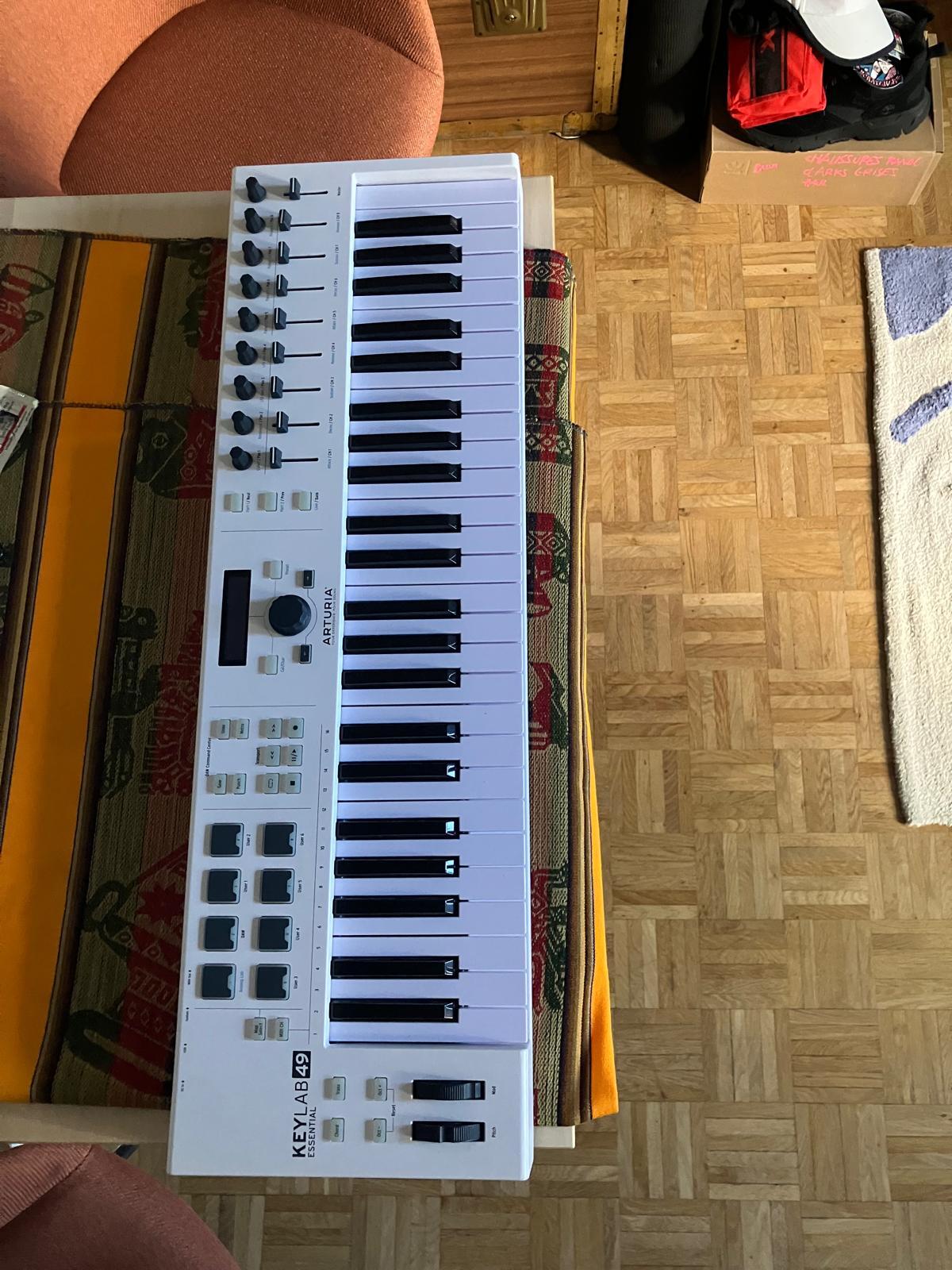 vends keylab essential 49