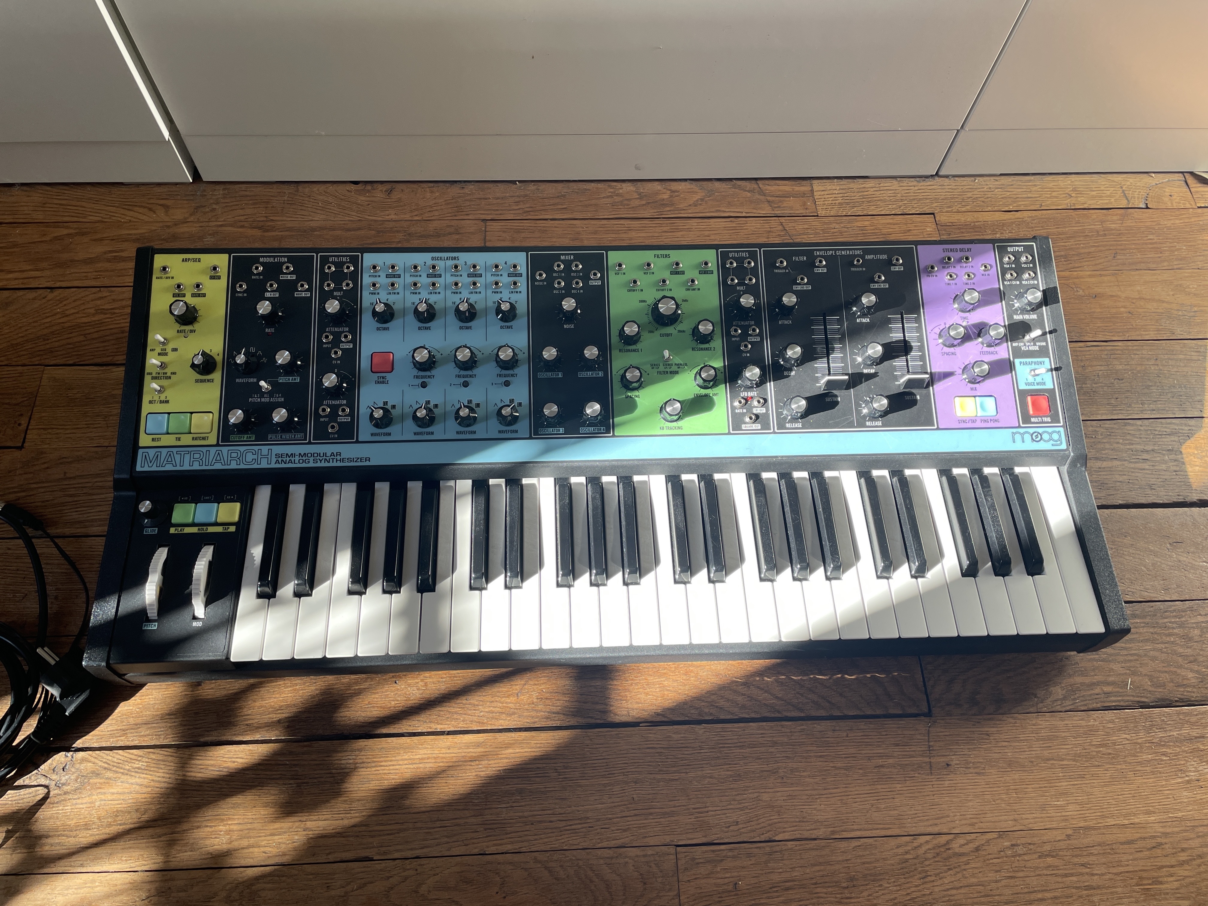 Moog Matriarch