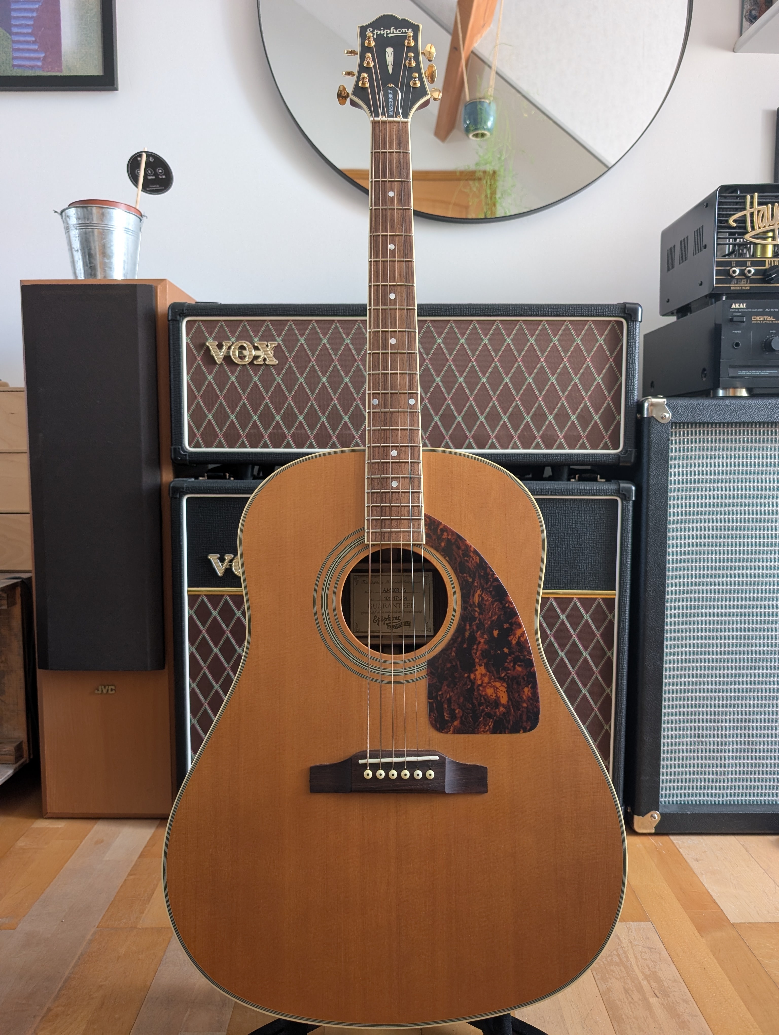 Epiphone Masterbilt AJ-500