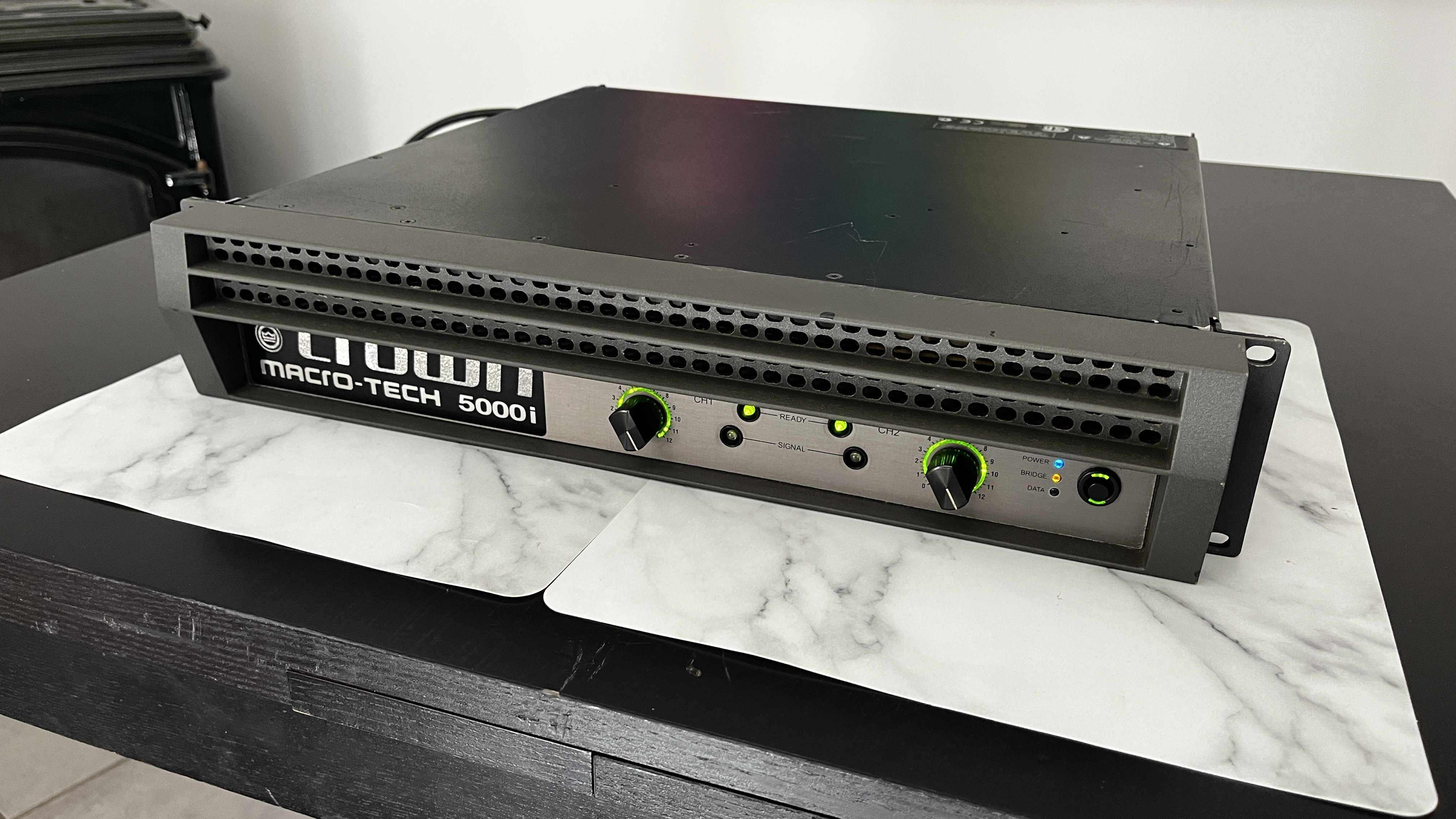 Crown MA 5000i