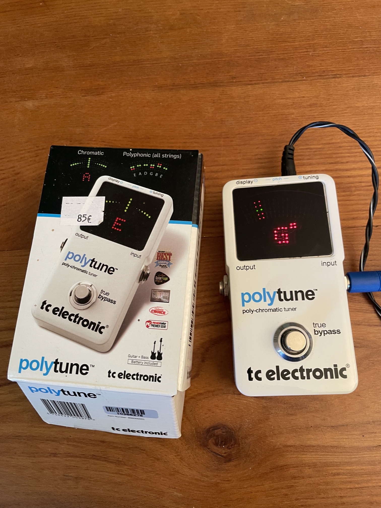 Vends accordeur TC Electronic Polytune