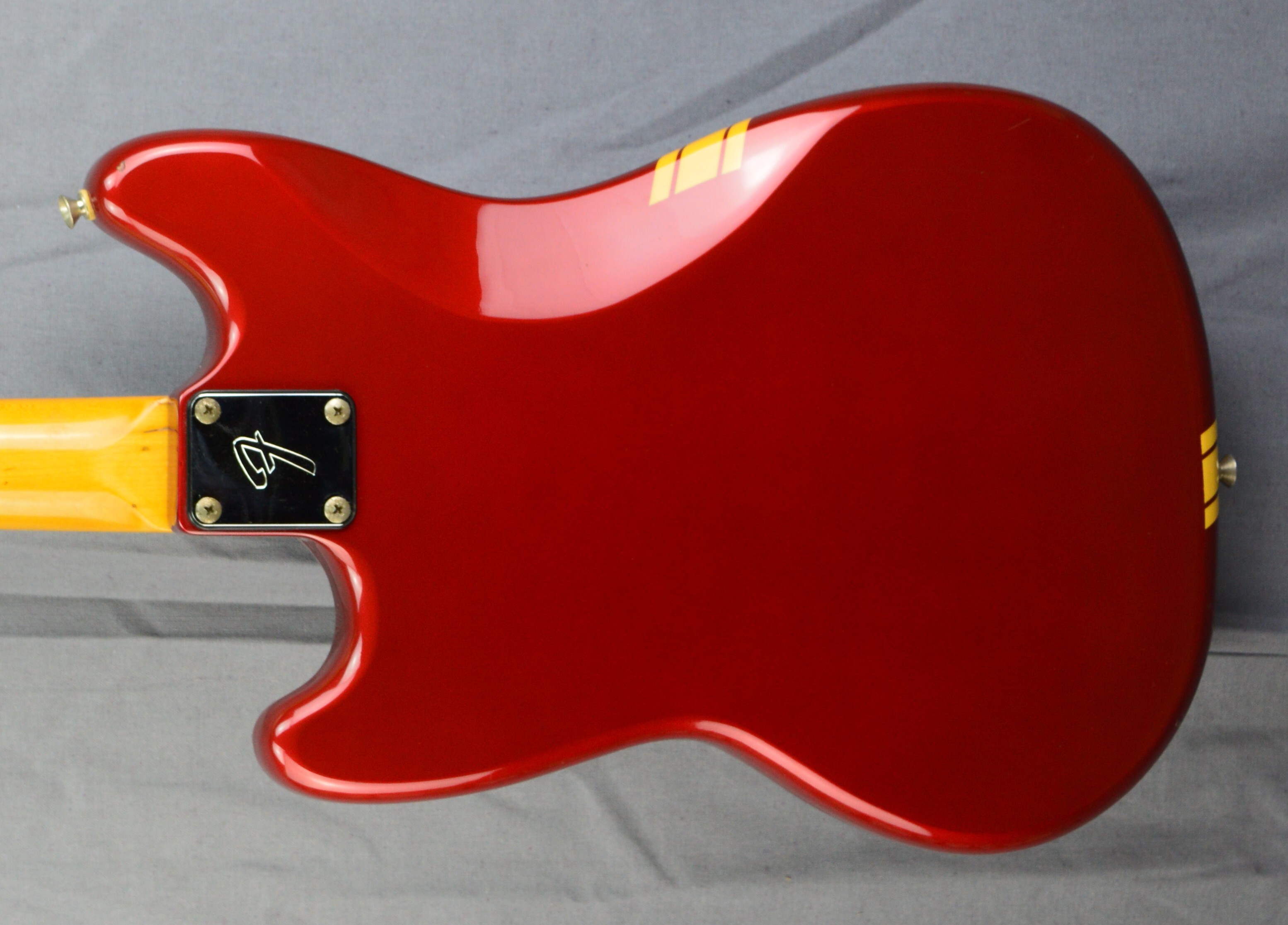 FENDER mustang racing competition MG 1977 usa (5)