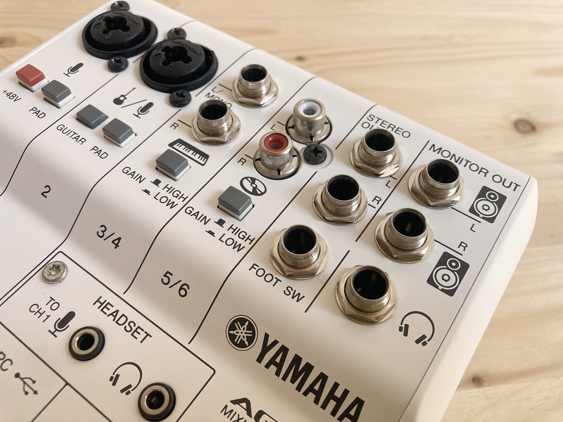 Yamaha AG06 9974