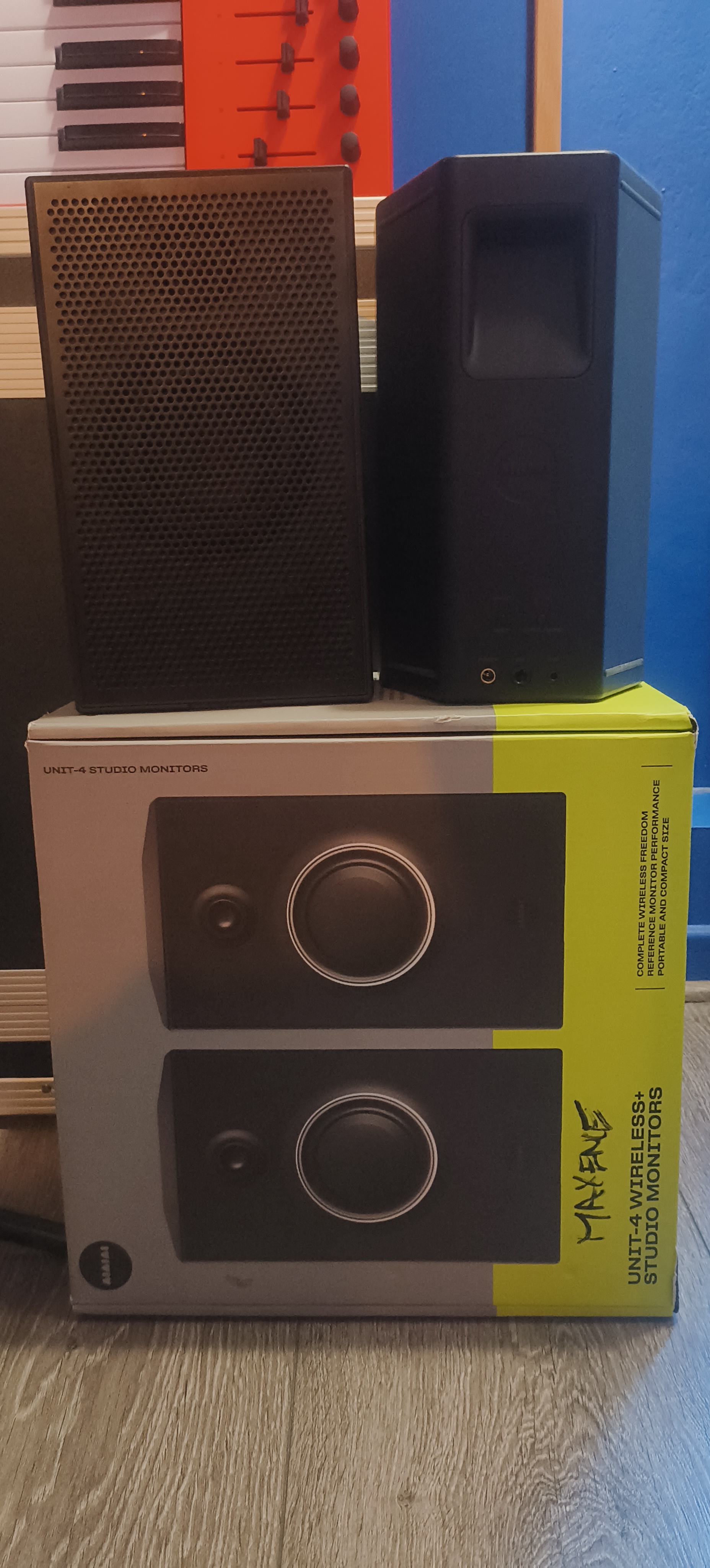 Vends Paire UNIT 4 Wireless