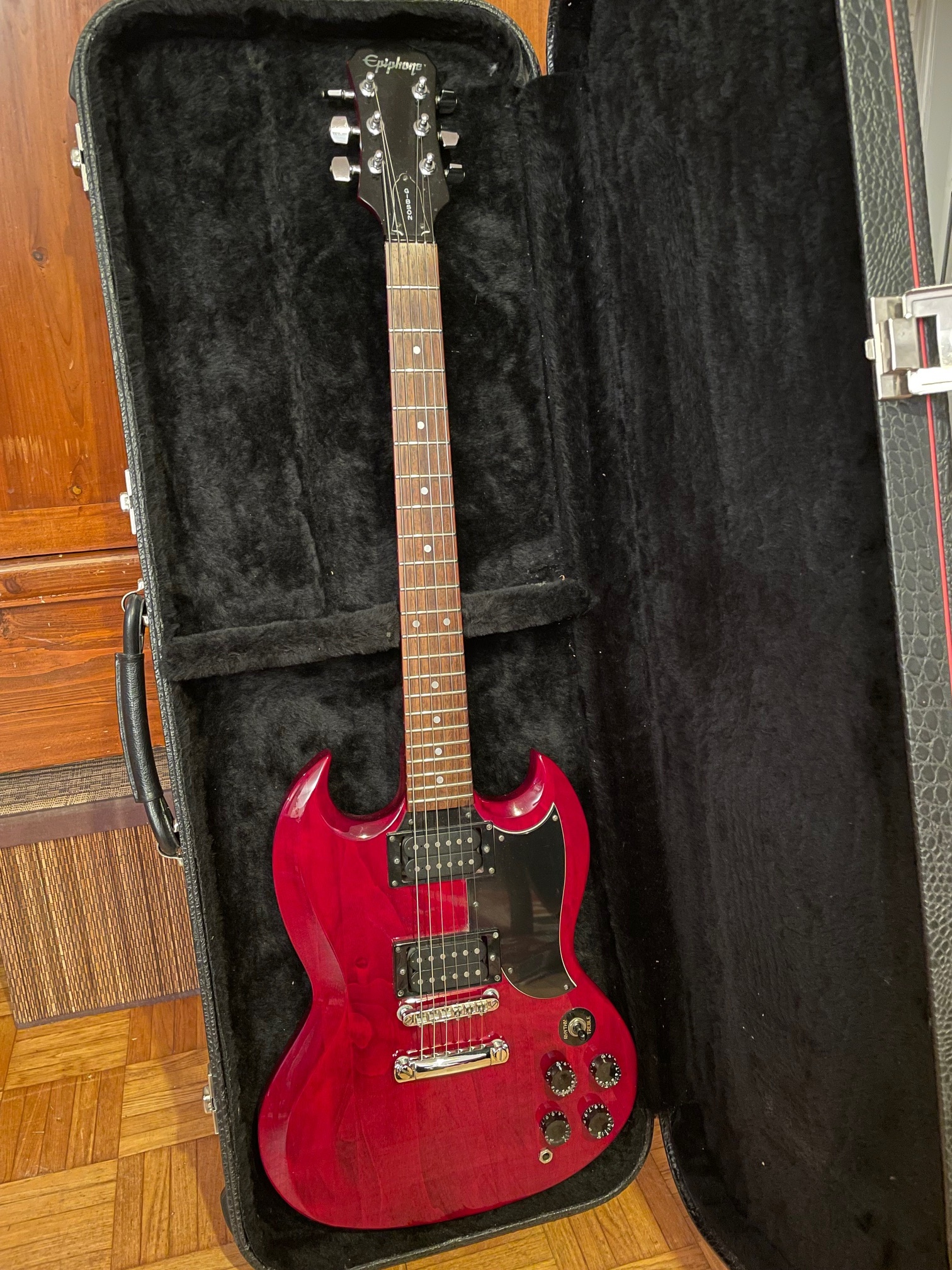 Vends guitare électrique Epiphone by Gibson SG G400CH