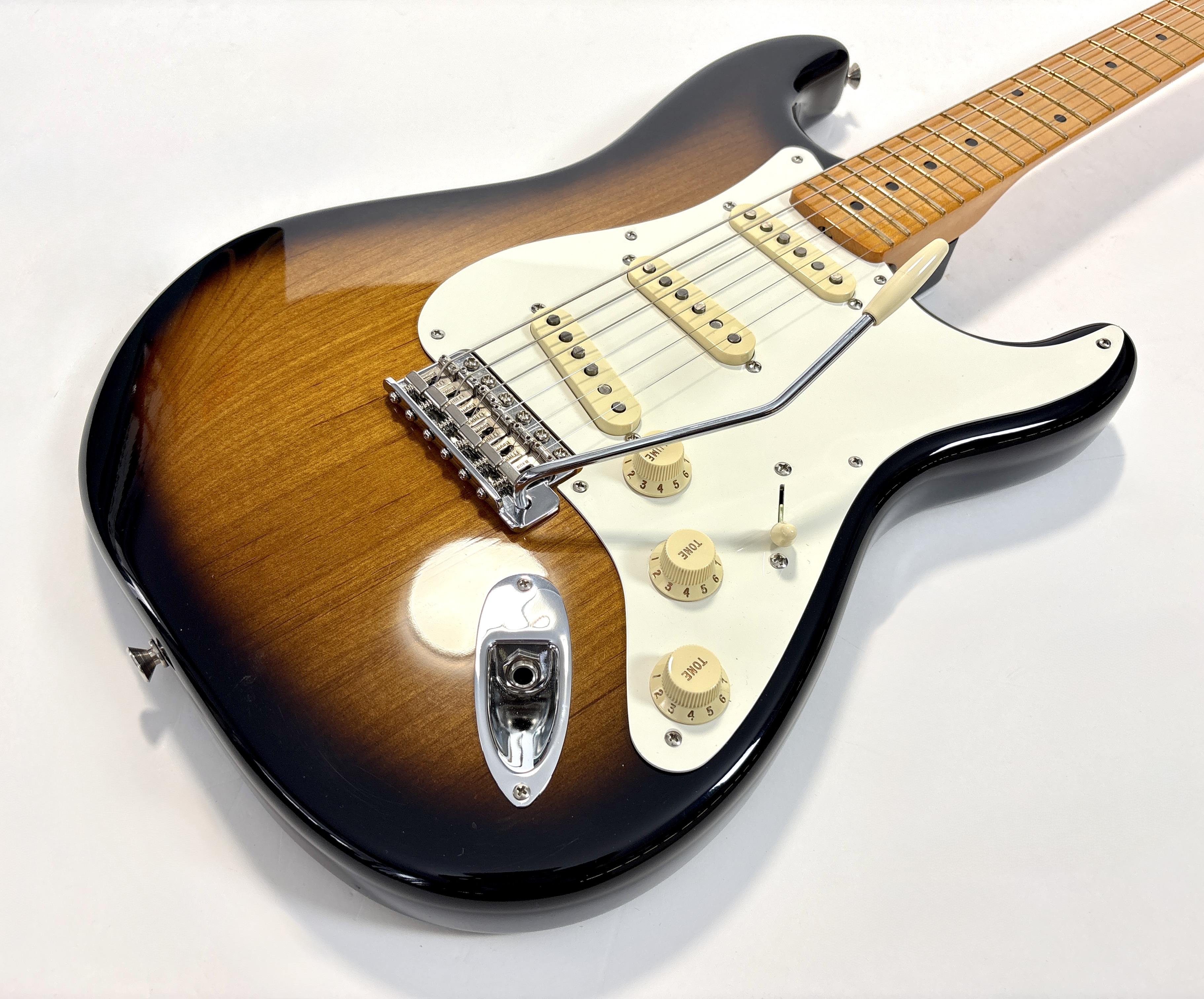 Fender Eric Johnson Stratocaster Maple (90650)