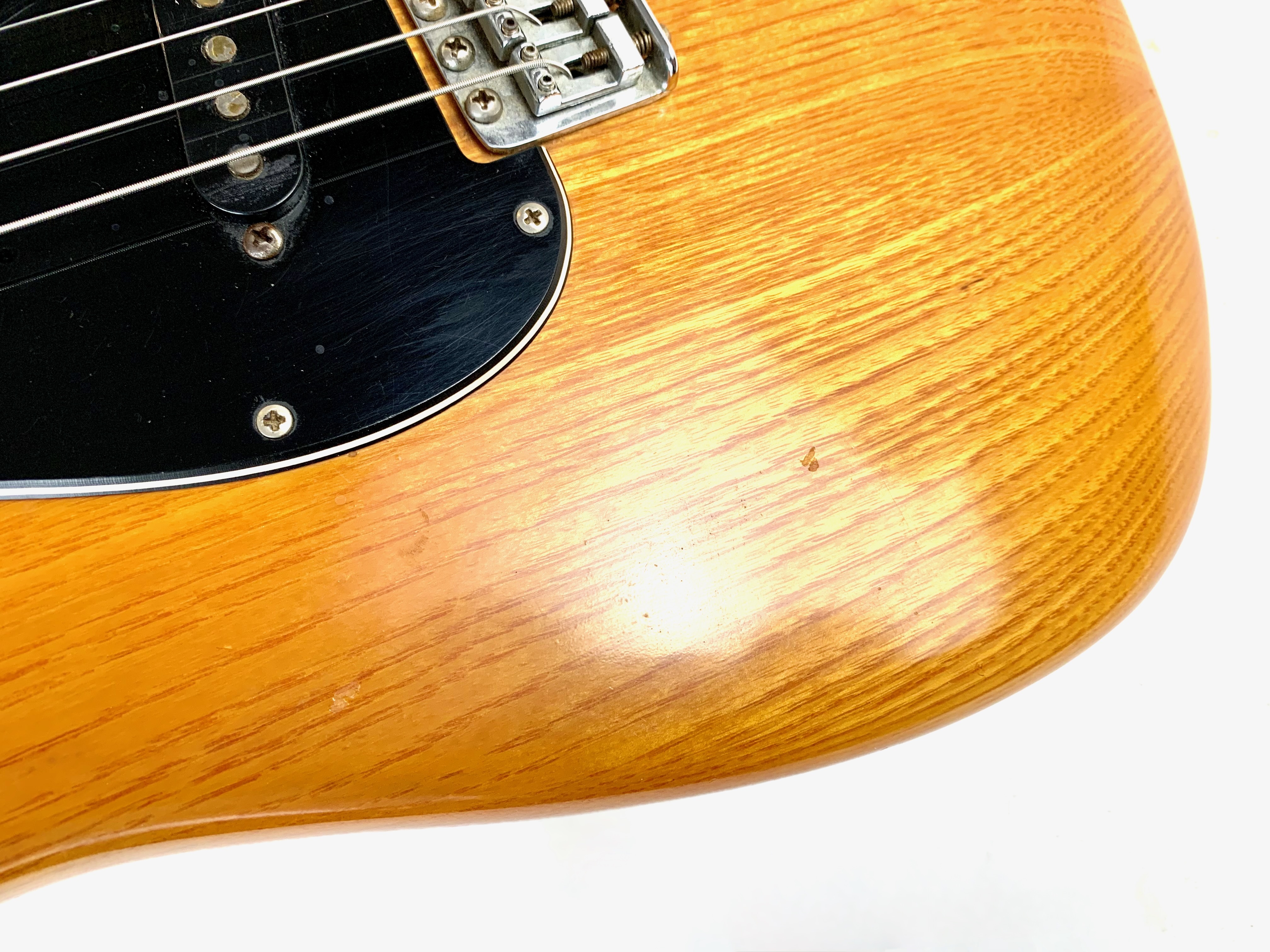Fender Stratocaster (1965-1984) (40330)